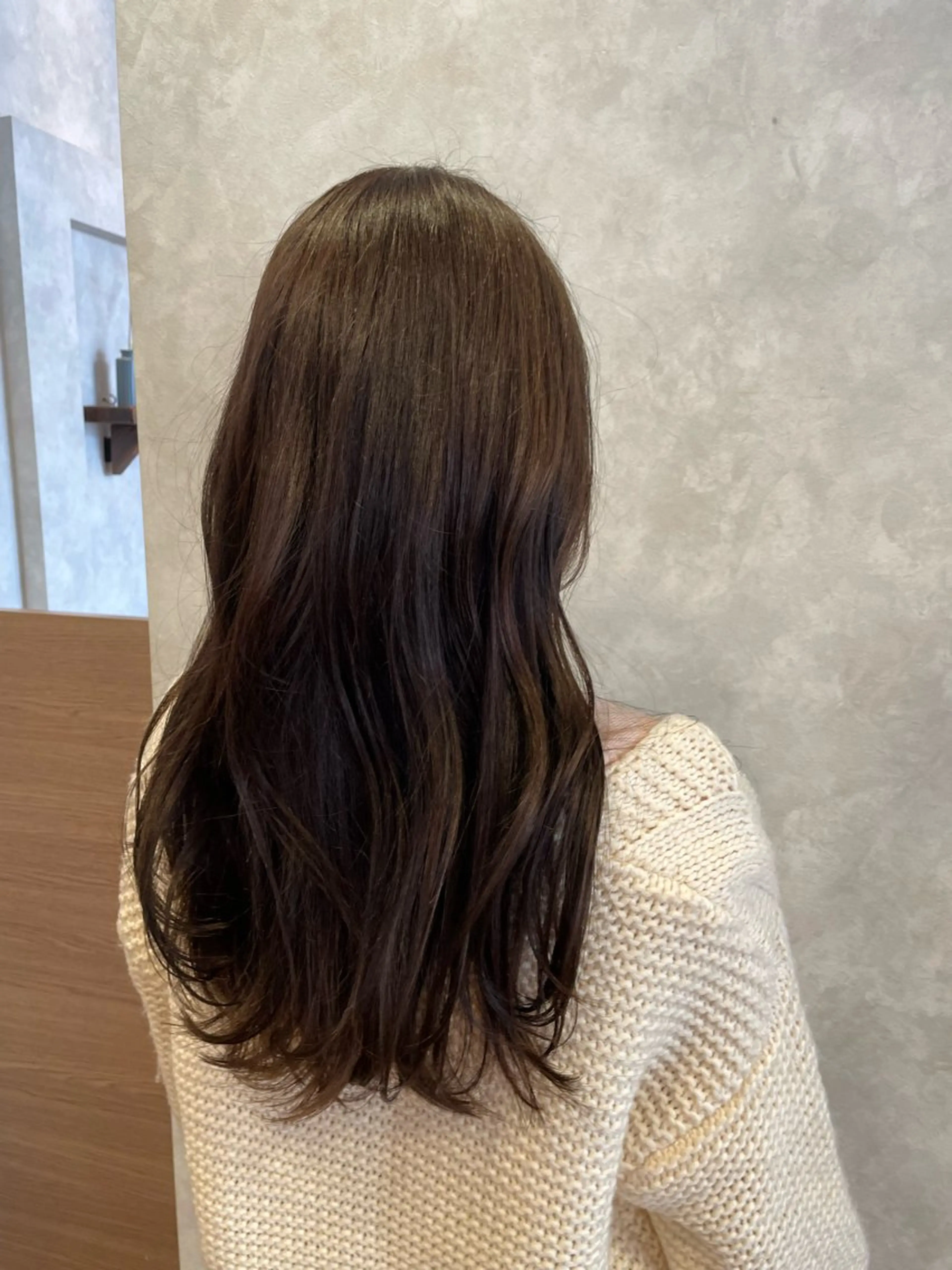 ロング カラー ami makinoのエステ・リラクイメージ