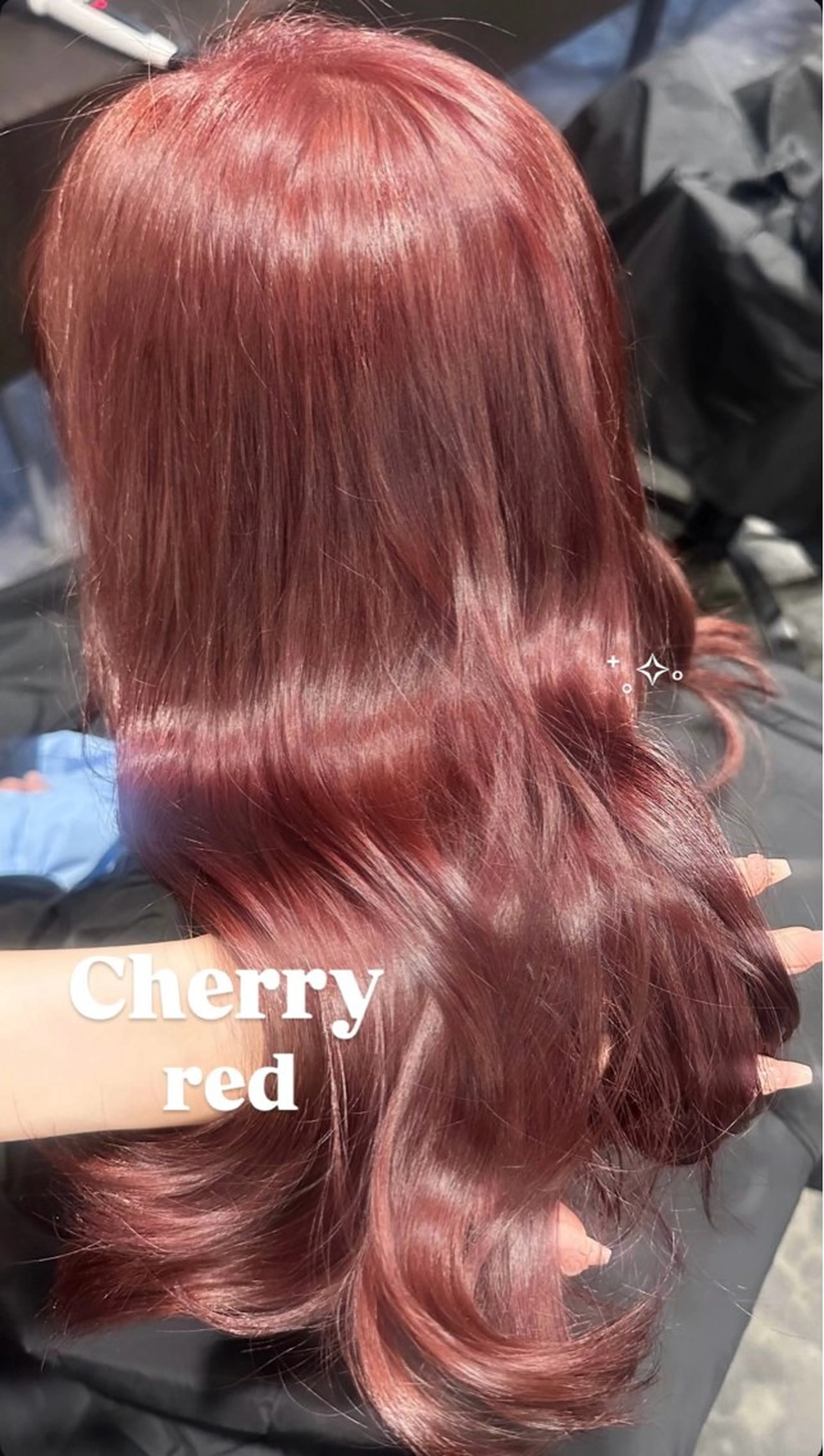 セミロング ヘアカラー amy .のヘアスタイル