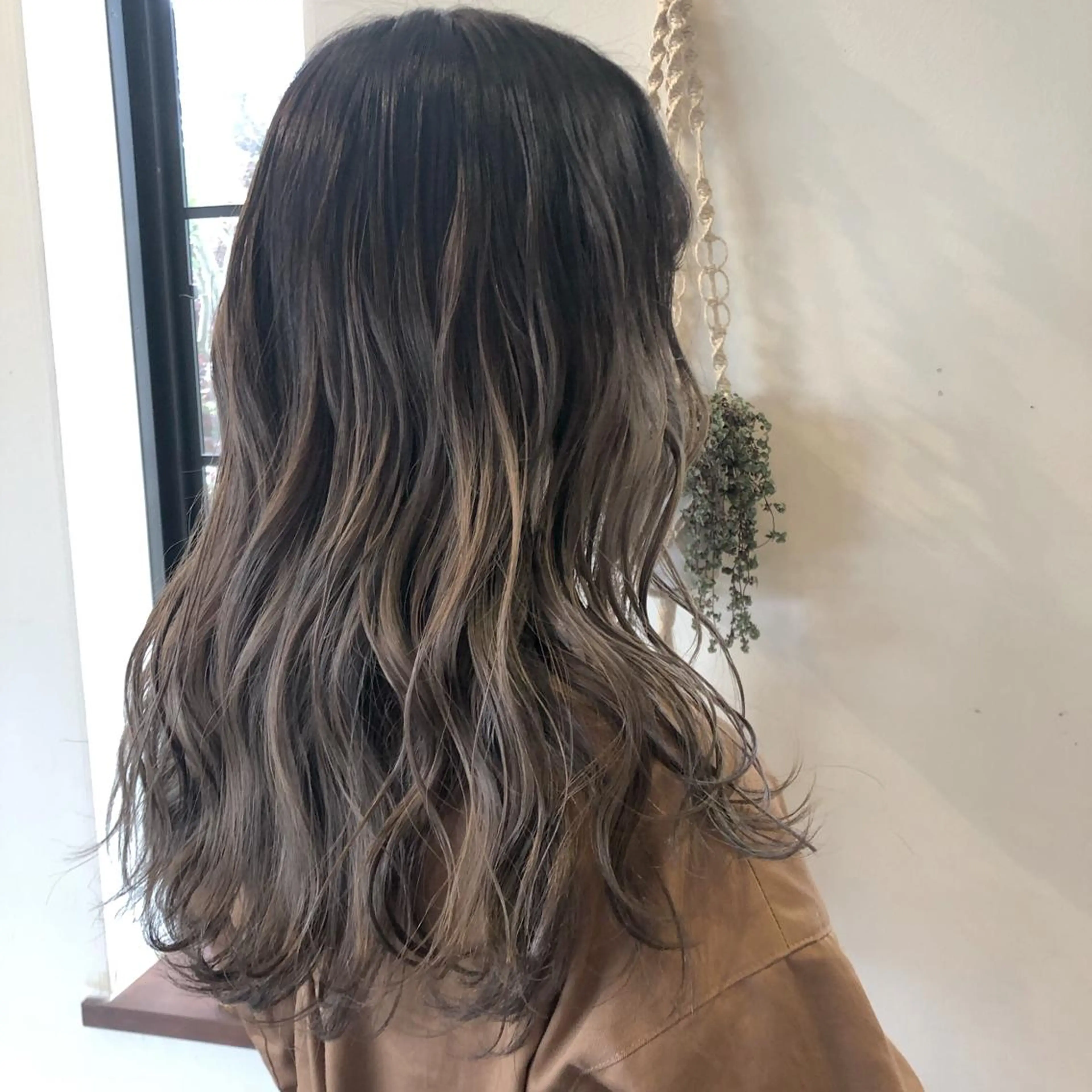 セミロング カラー 【豊橋・美容室】KIHACO豊橋店所属・【豊橋・美容室】 廣田健一のヘアスタイル