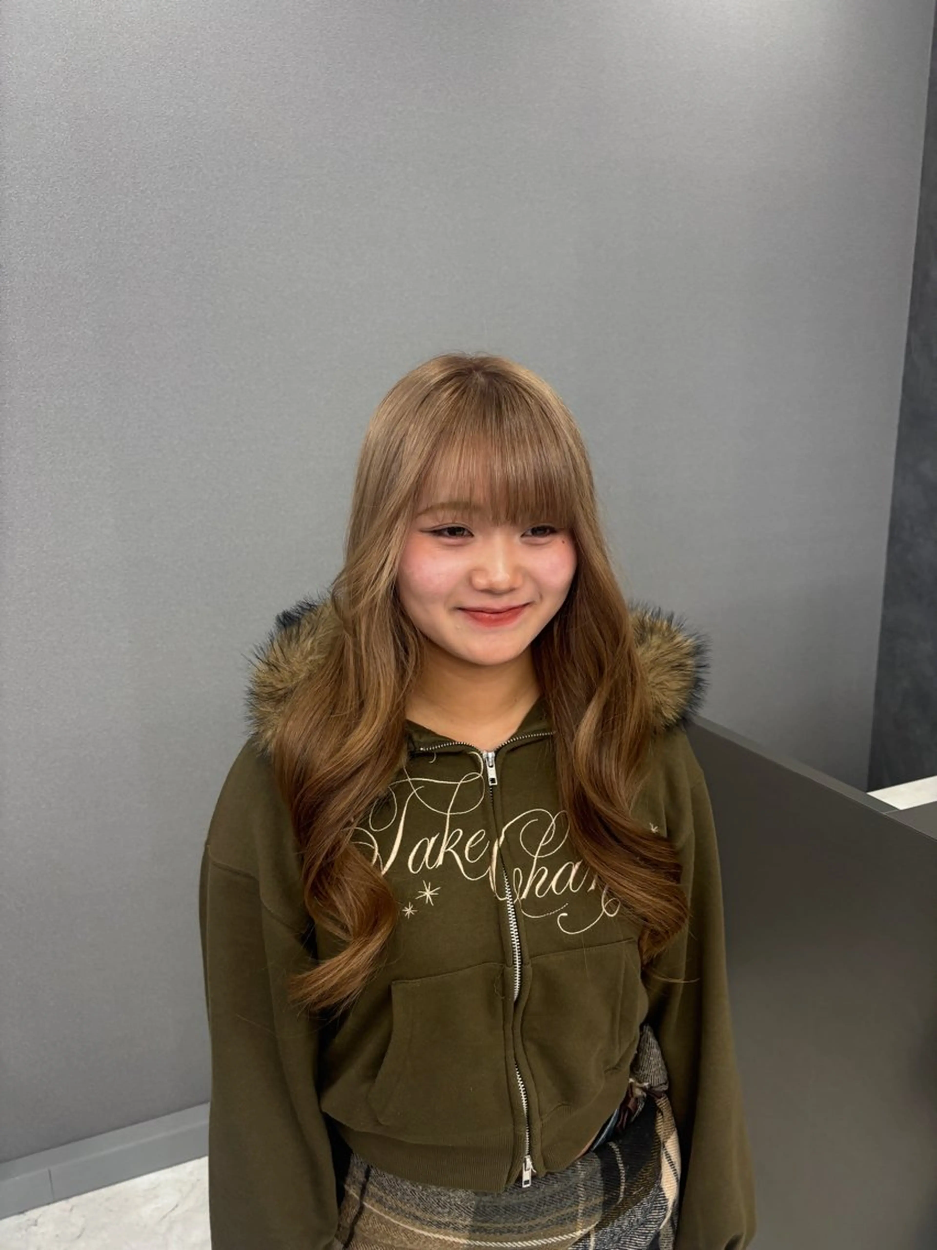 ロング カラー ヘアアレンジ ミルクティー/ピンク カラー/ みう🎀のヘアスタイル