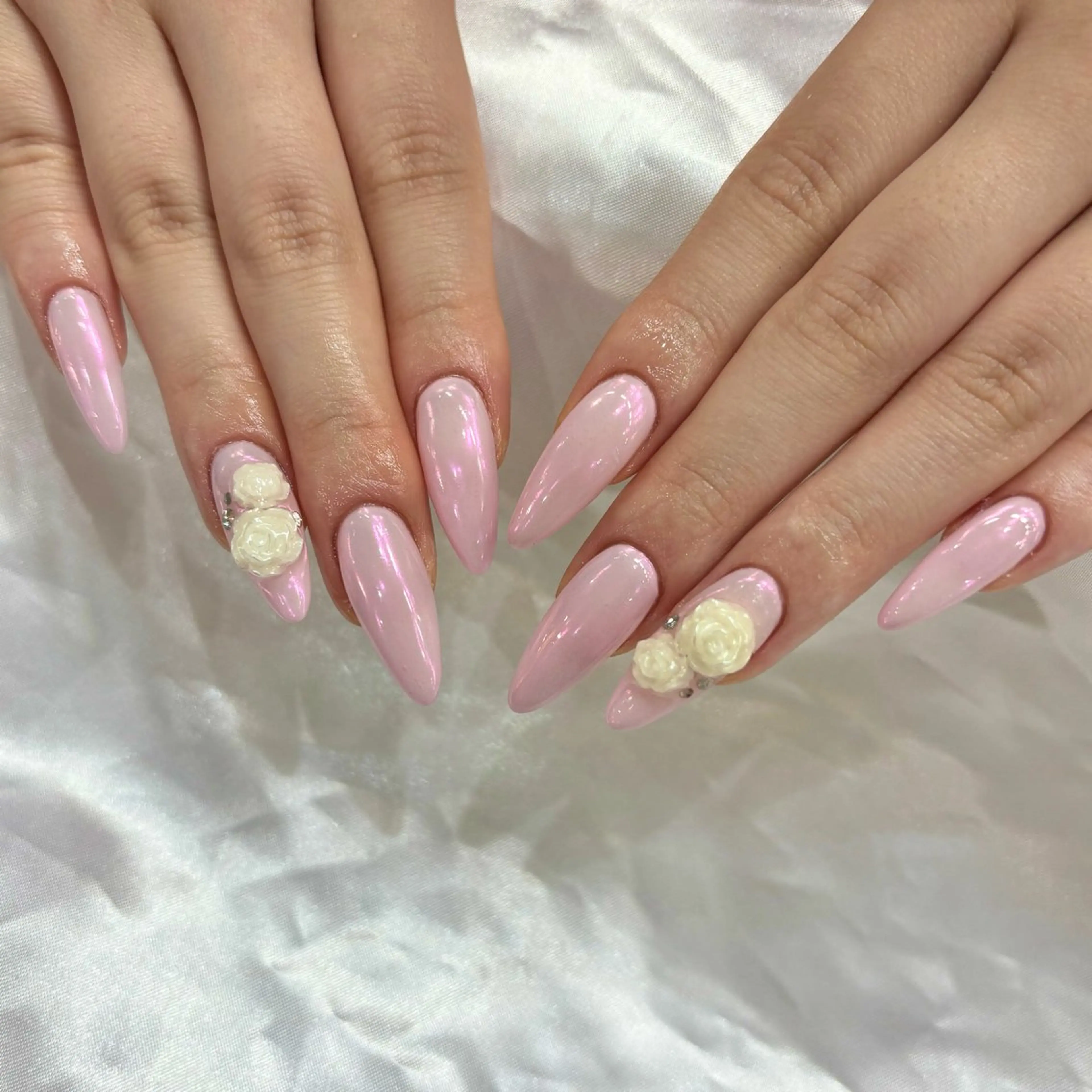 ネイル Ellenail恵比寿店所属・Shion / エルネイル恵比寿のネイルデザイン