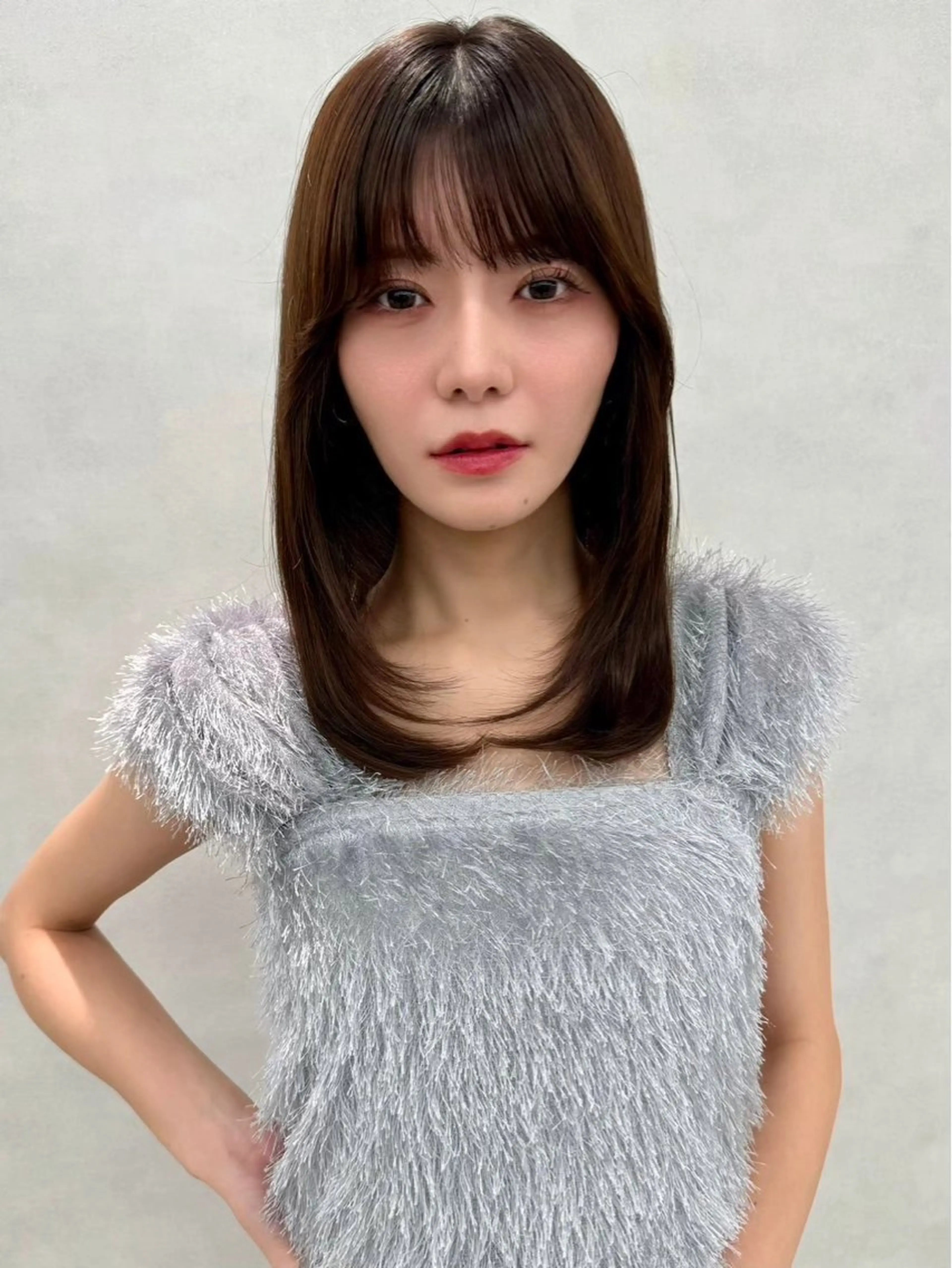 ミディアム カット ヘアカラー トリートメント レイヤー×韓国 🇰🇷鈴木啓太のヘアスタイル