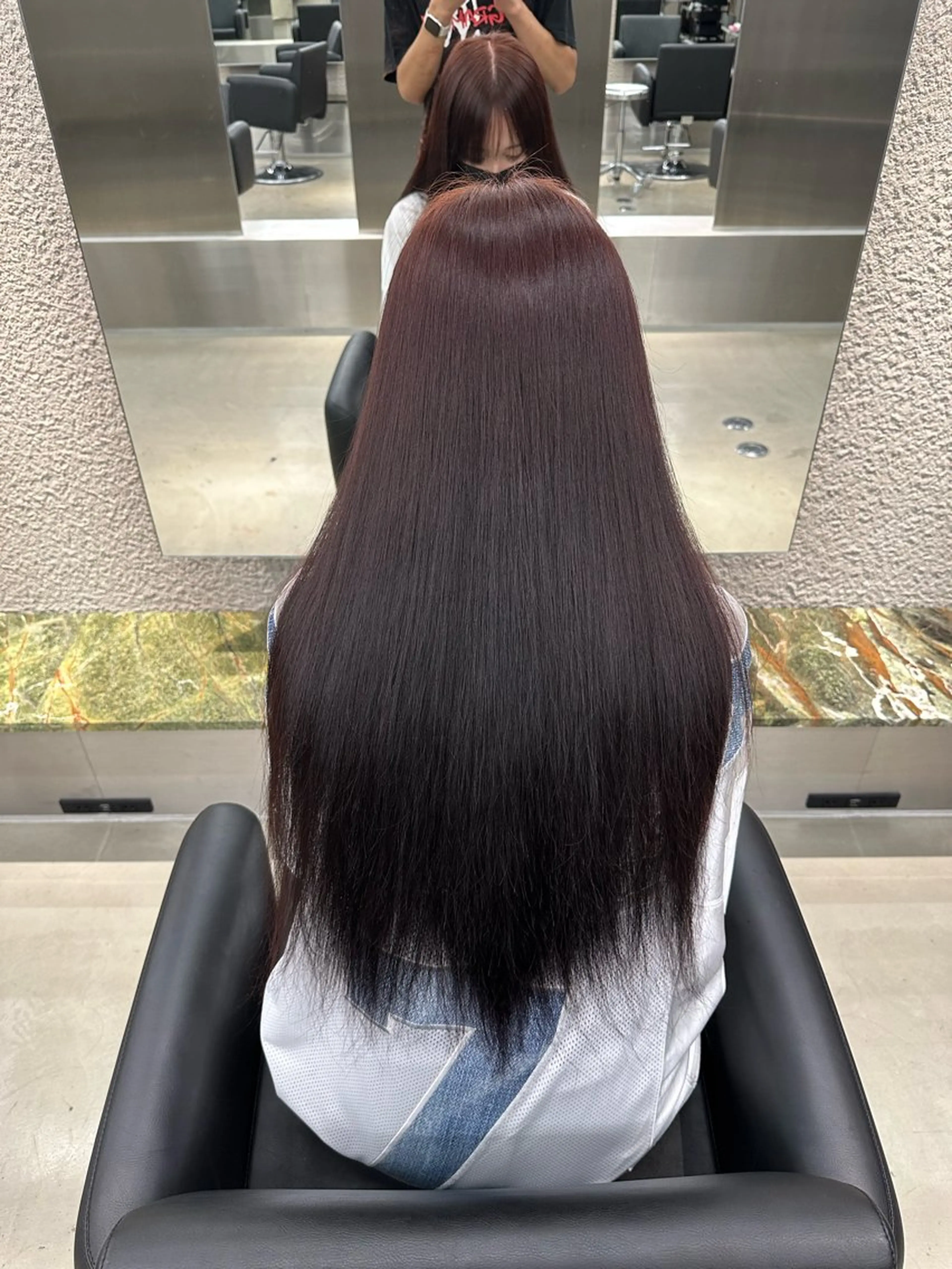 ロング カラー ブリーチ レイヤーカット トリートメント ハイトーン/ 縮毛矯正のヘアスタイル