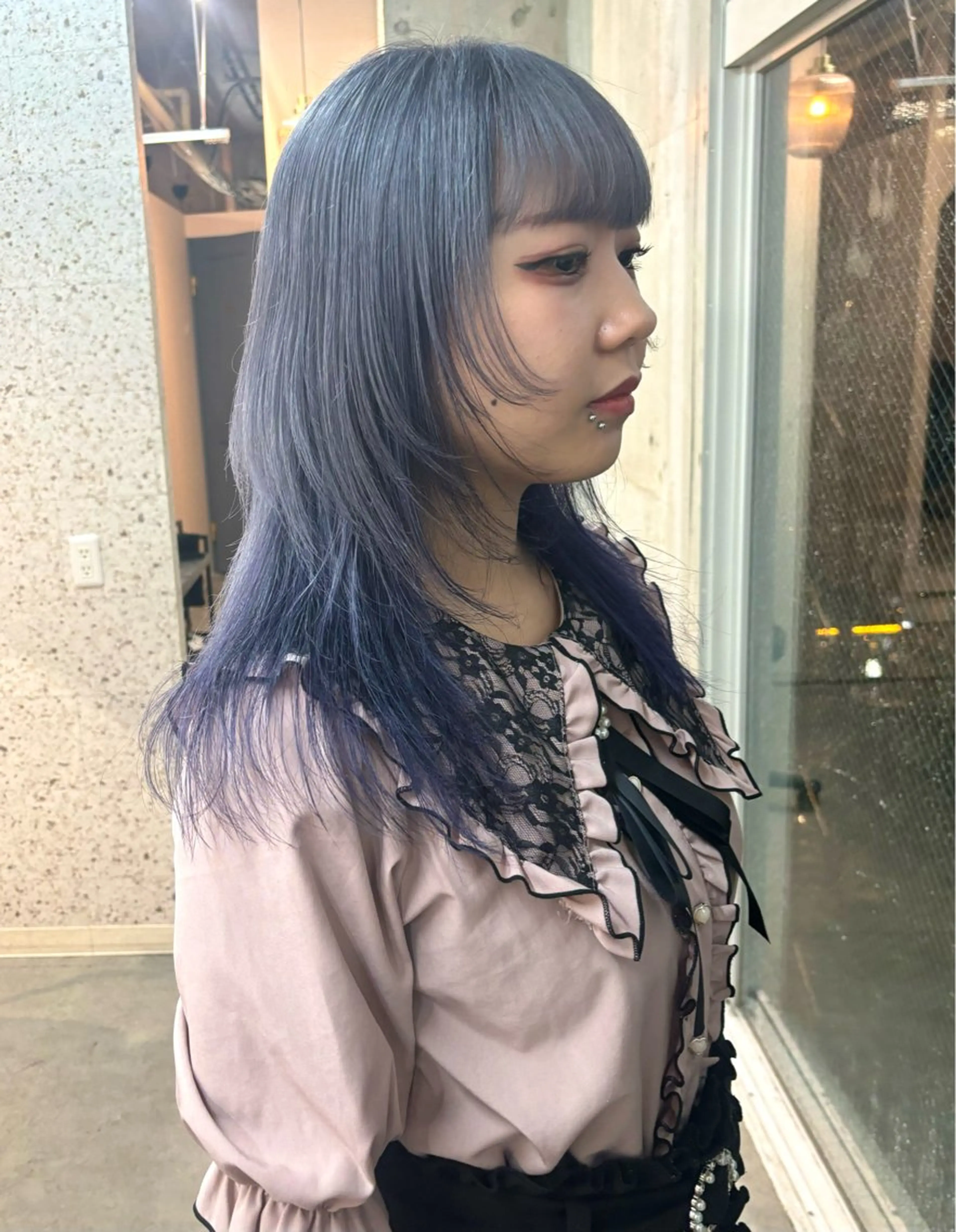 ロング カラー パープルカラー シルバー lani hair salon所属・SHOTO ハイトー ン/デザインカラーのヘアスタイル