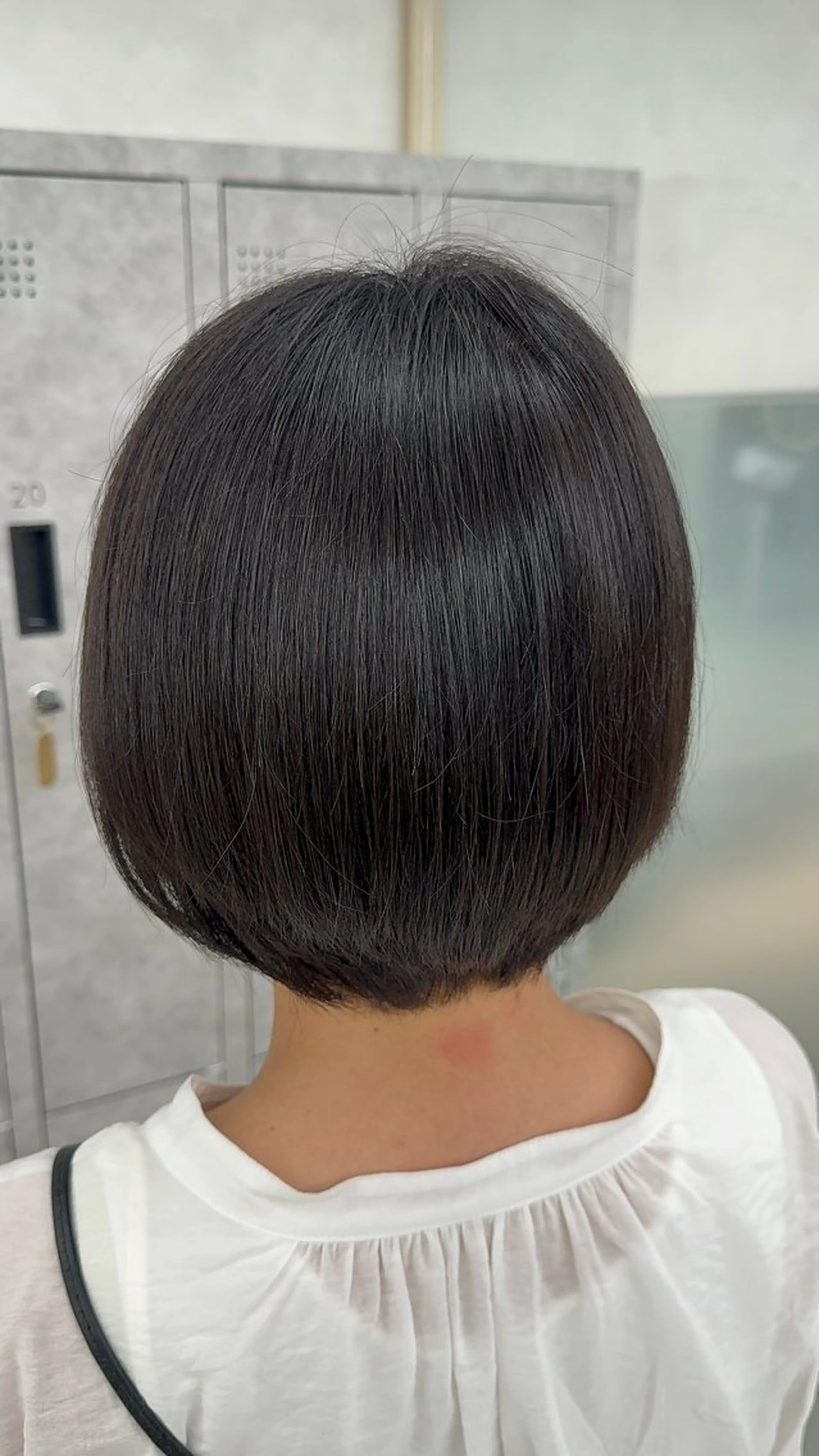 ショート ヘアカラー 顔まわりカット/ カラー/西野和裕のヘアスタイル