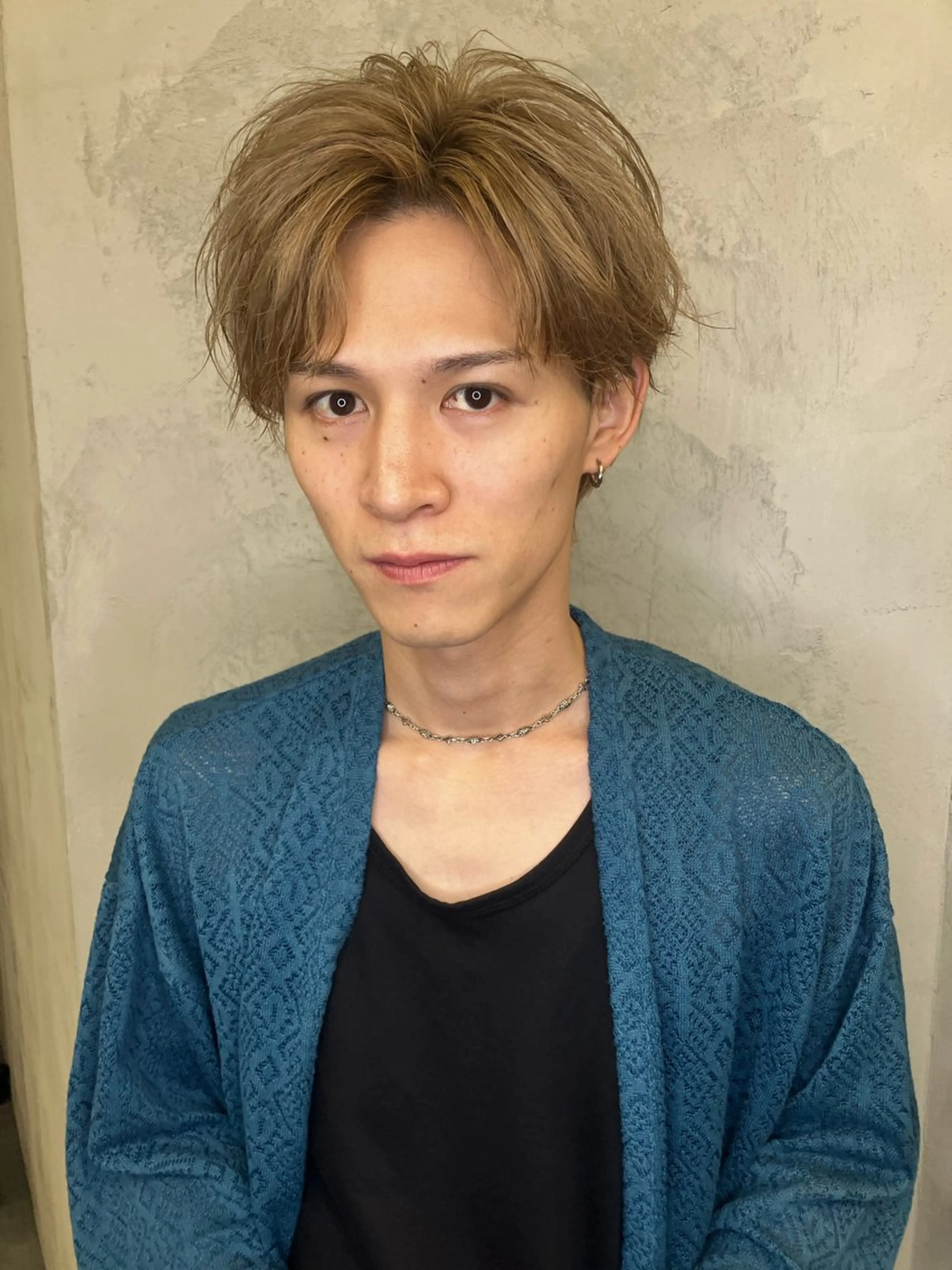 メンズカット➕ダブルカラー(ブリーチ1回)➕トリートメント✂️の写真