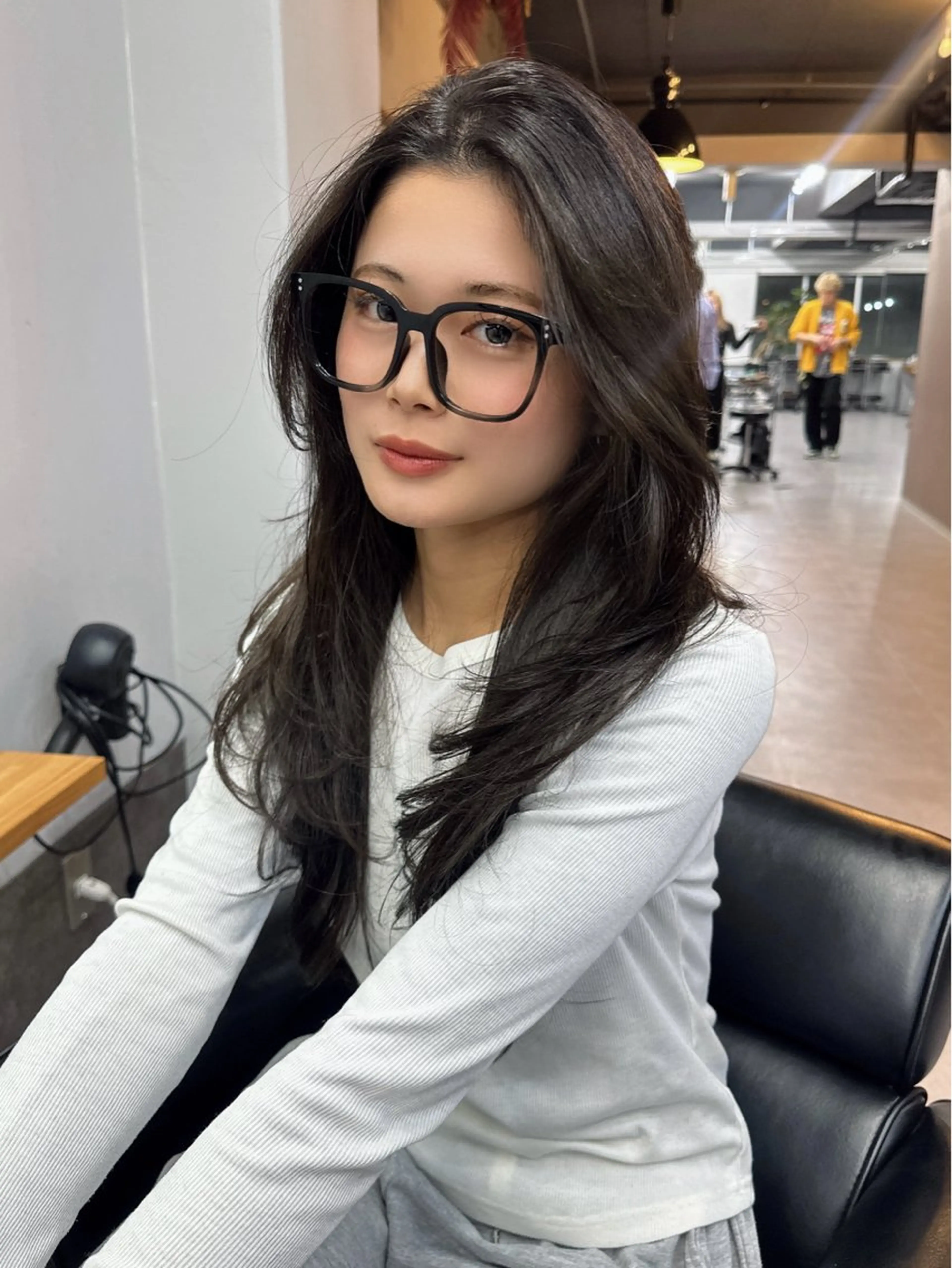 🌟2回目以降限定🌟似合わせカット＋艶カラー＋トリートメントの写真