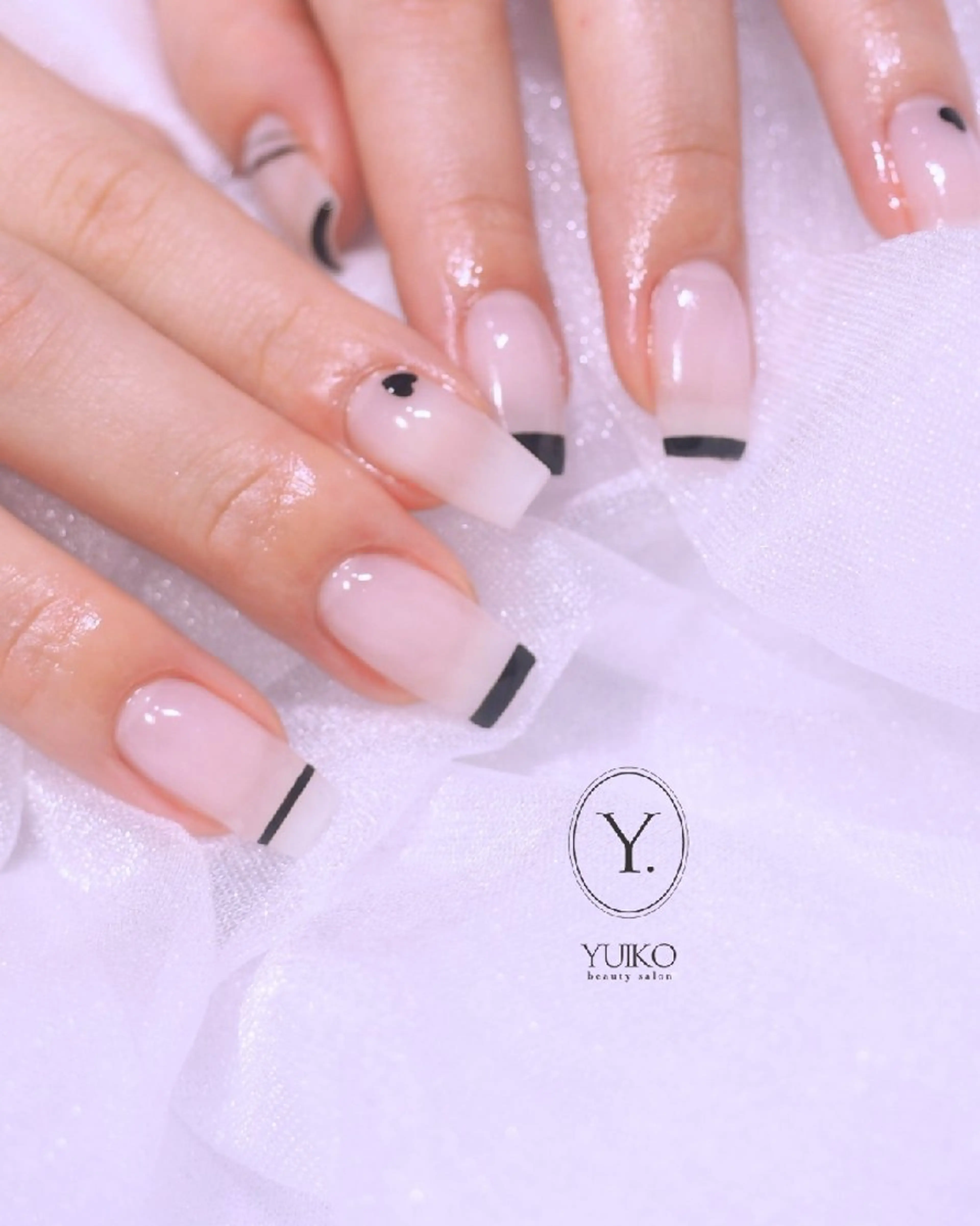 ネイル フレンチネイル ハンドネイル YUIKO _nail のネイルデザイン