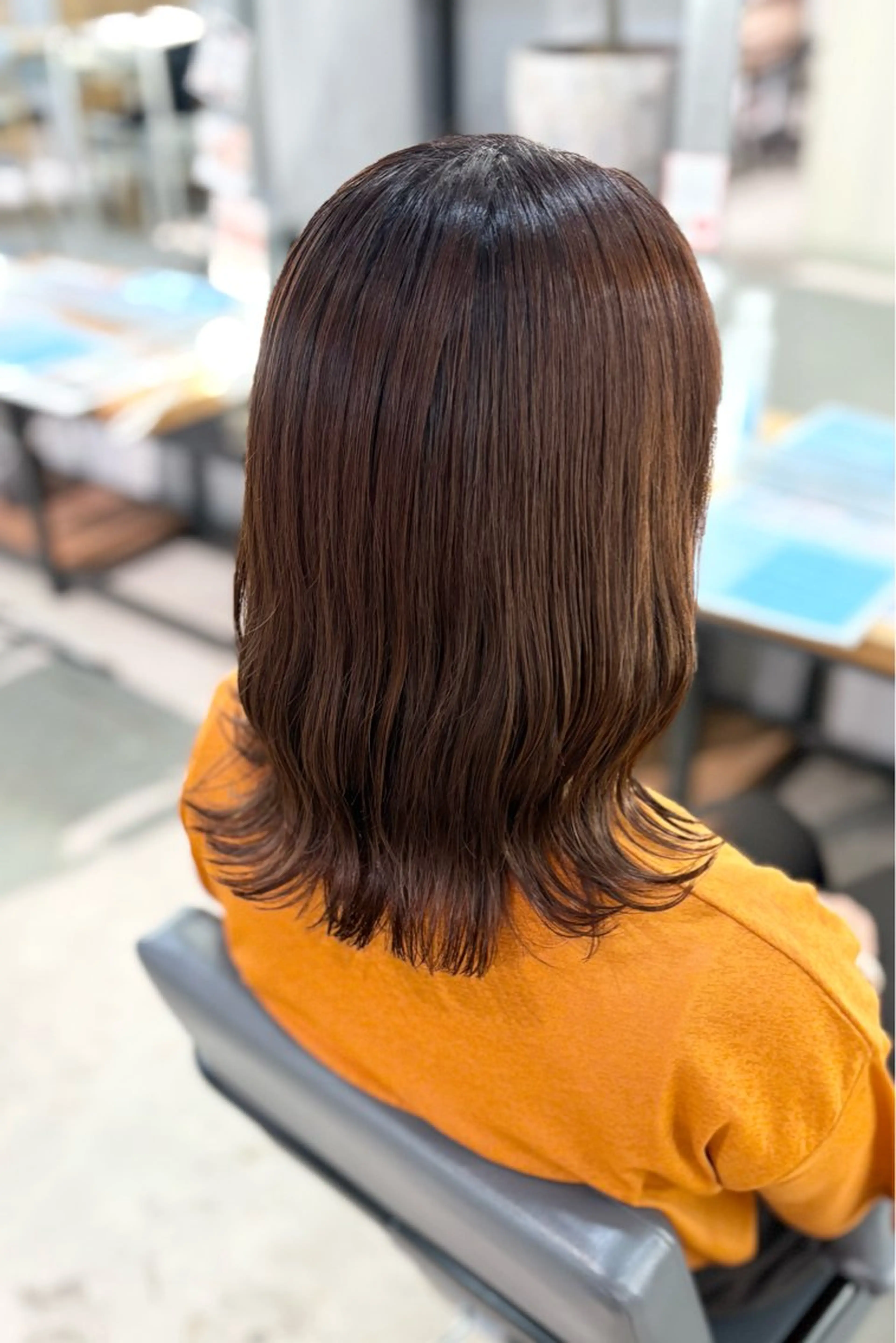 セミロング カラー 菊地 紗矢のヘアスタイル