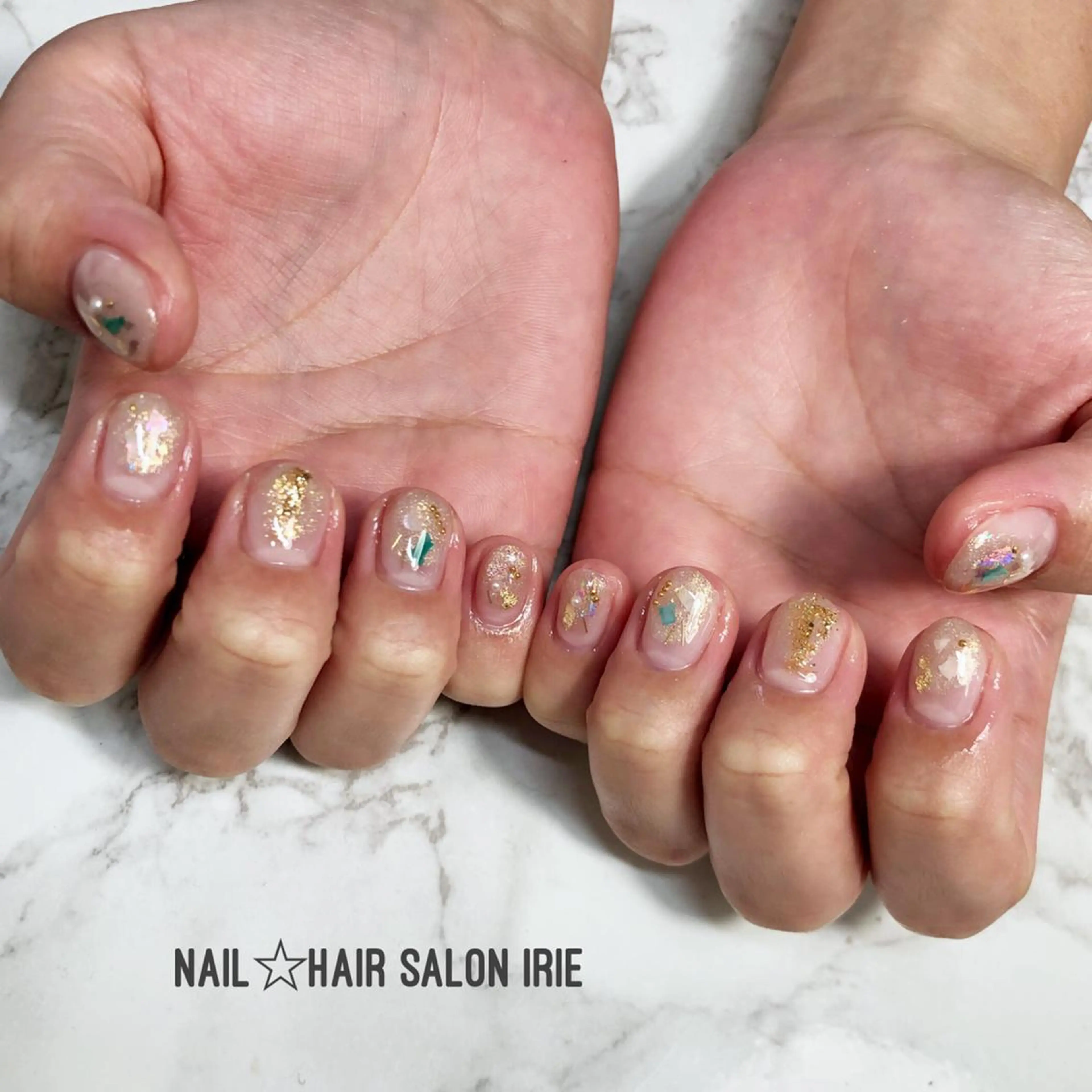 ネイル Hair salon Irie所属・與儀 知佳のネイルデザイン