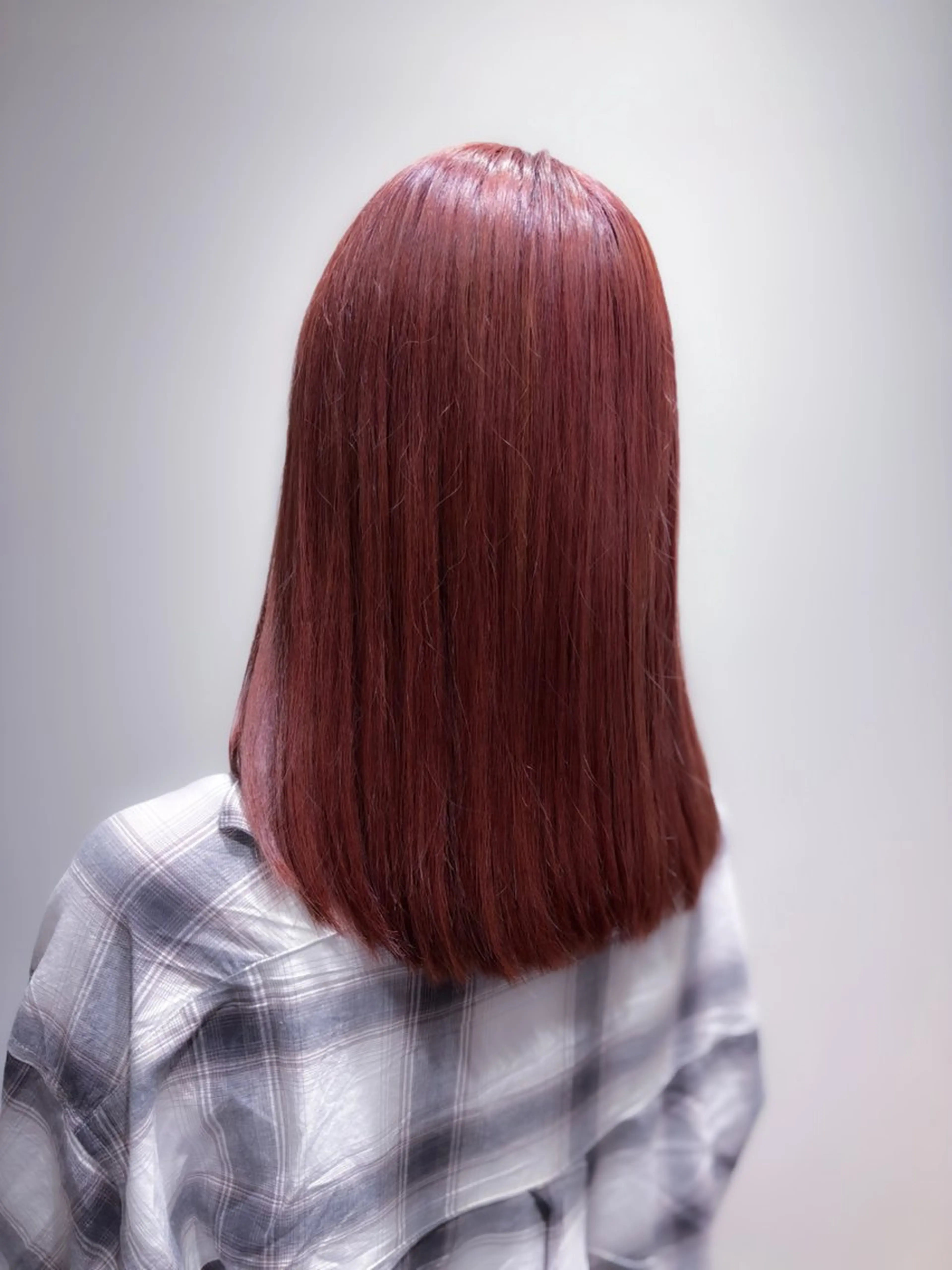 ミディアム カラー ブラウンカラー ピンクカラー ピンクブラウン ducha所属・DUCHA Tomida naoのヘアスタイル