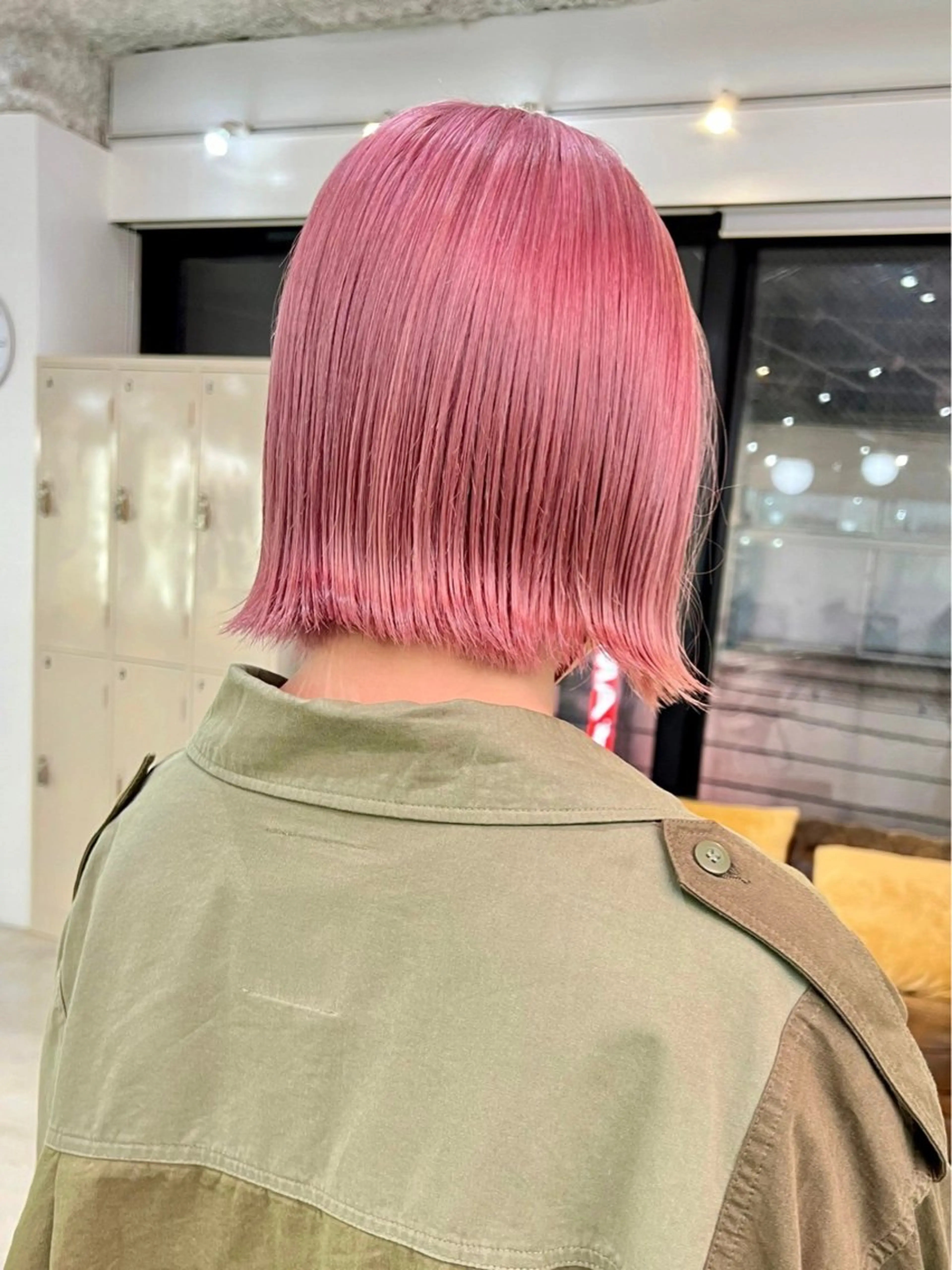 ショート カラー 🍷暖色カラー🍷 HINATAのヘアスタイル