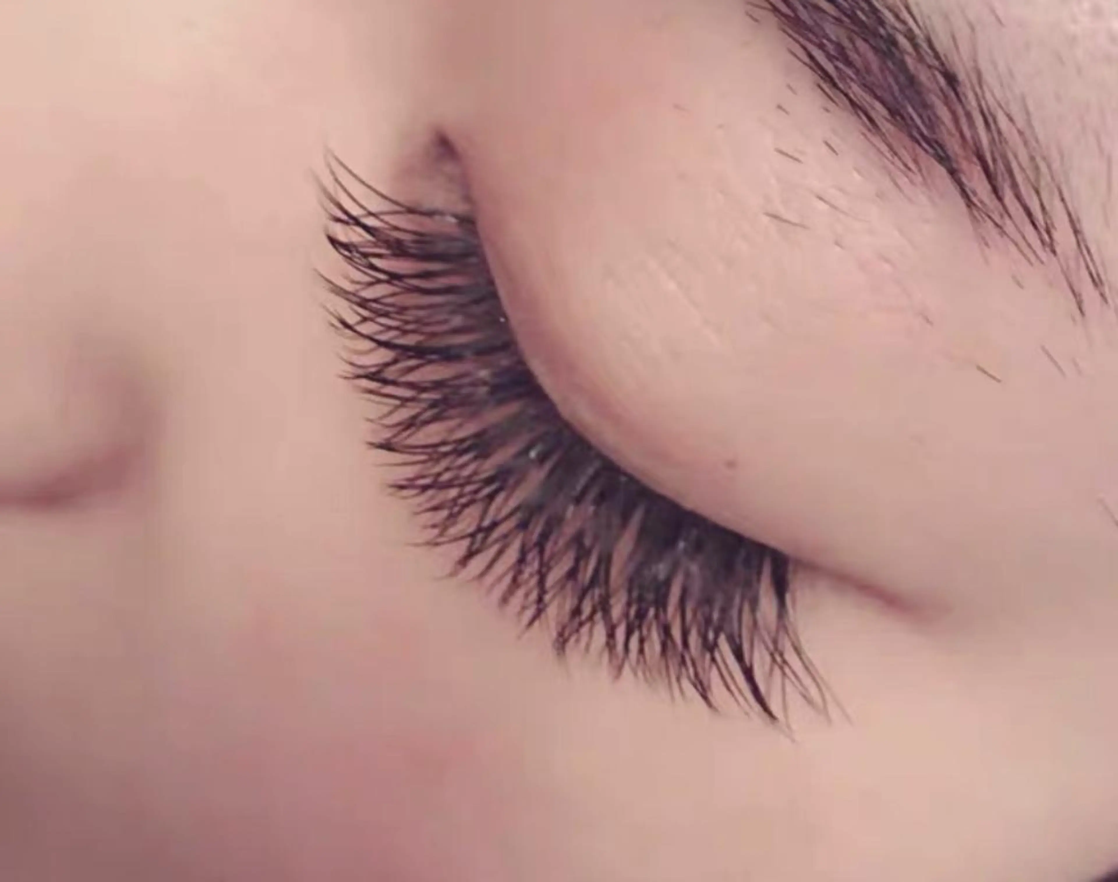 マツエク・マツパ ネイル Cute beauty2のマツエク・マツパデザイン