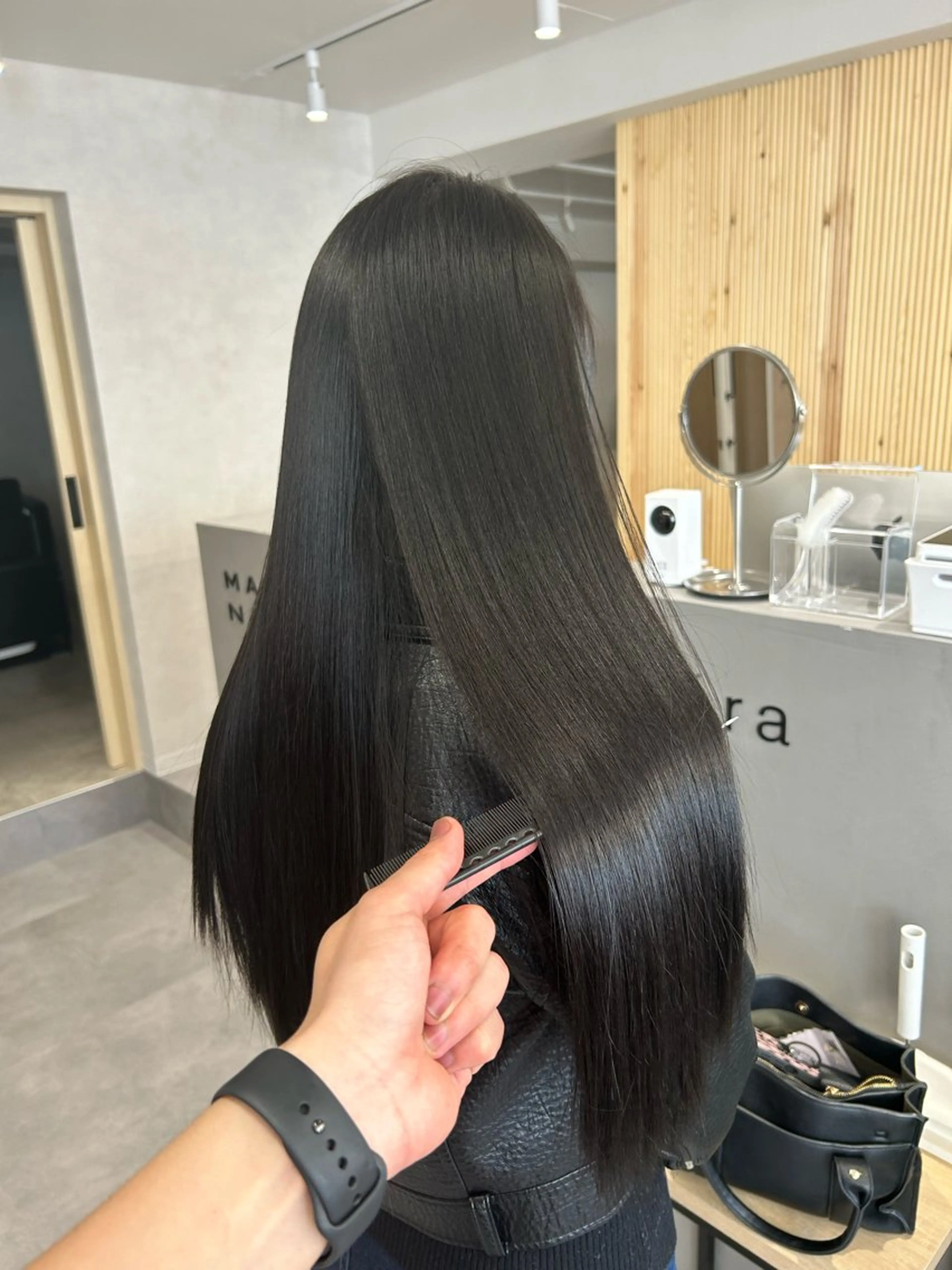 ロング 【ボブ/縮毛矯正 /髪質改善】motoのヘアスタイル