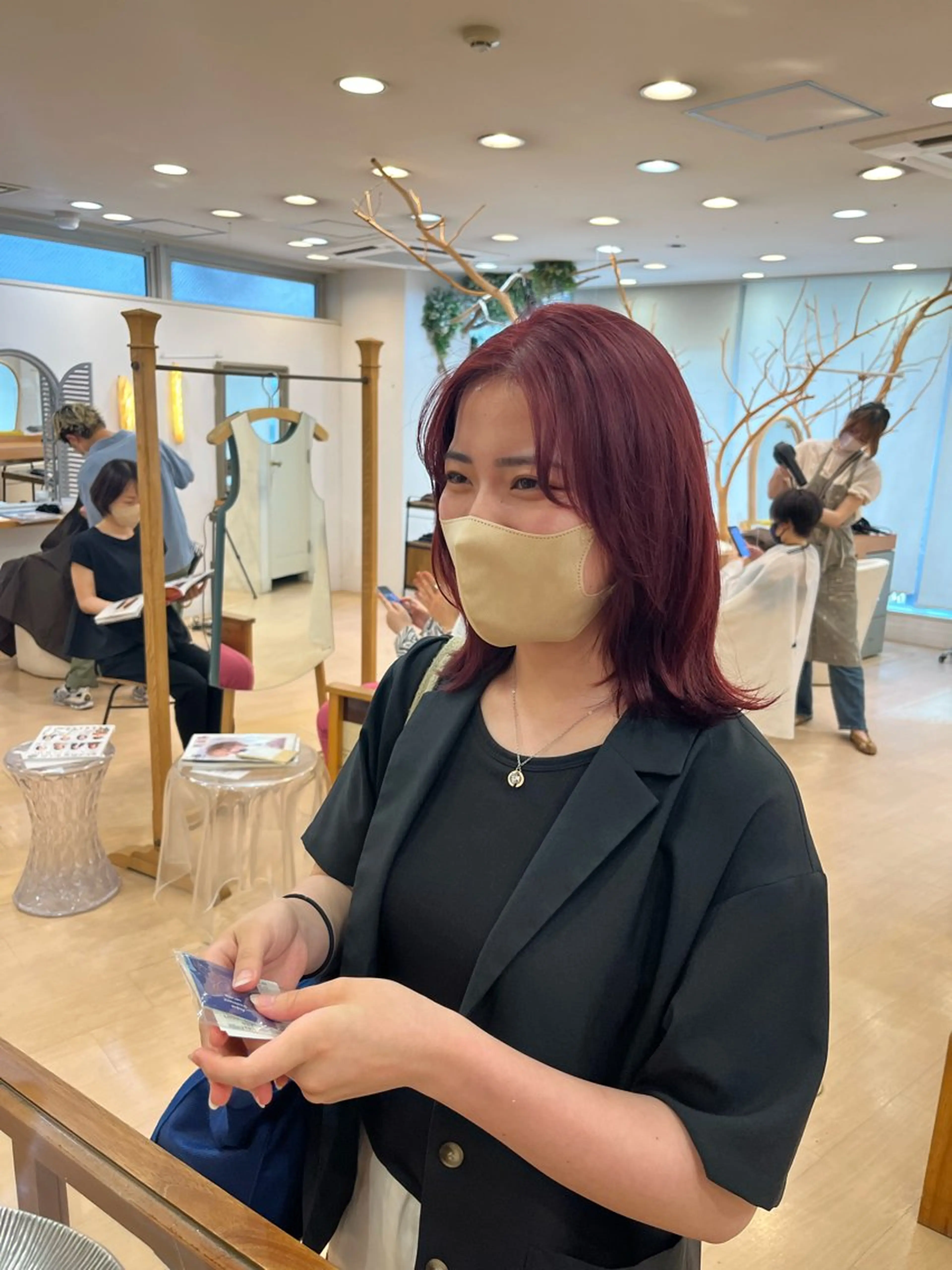 ミディアム カラー ブリーチ ピンクカラー 💠つたふうか/ 韓国/メンズヘア💠のヘアスタイル