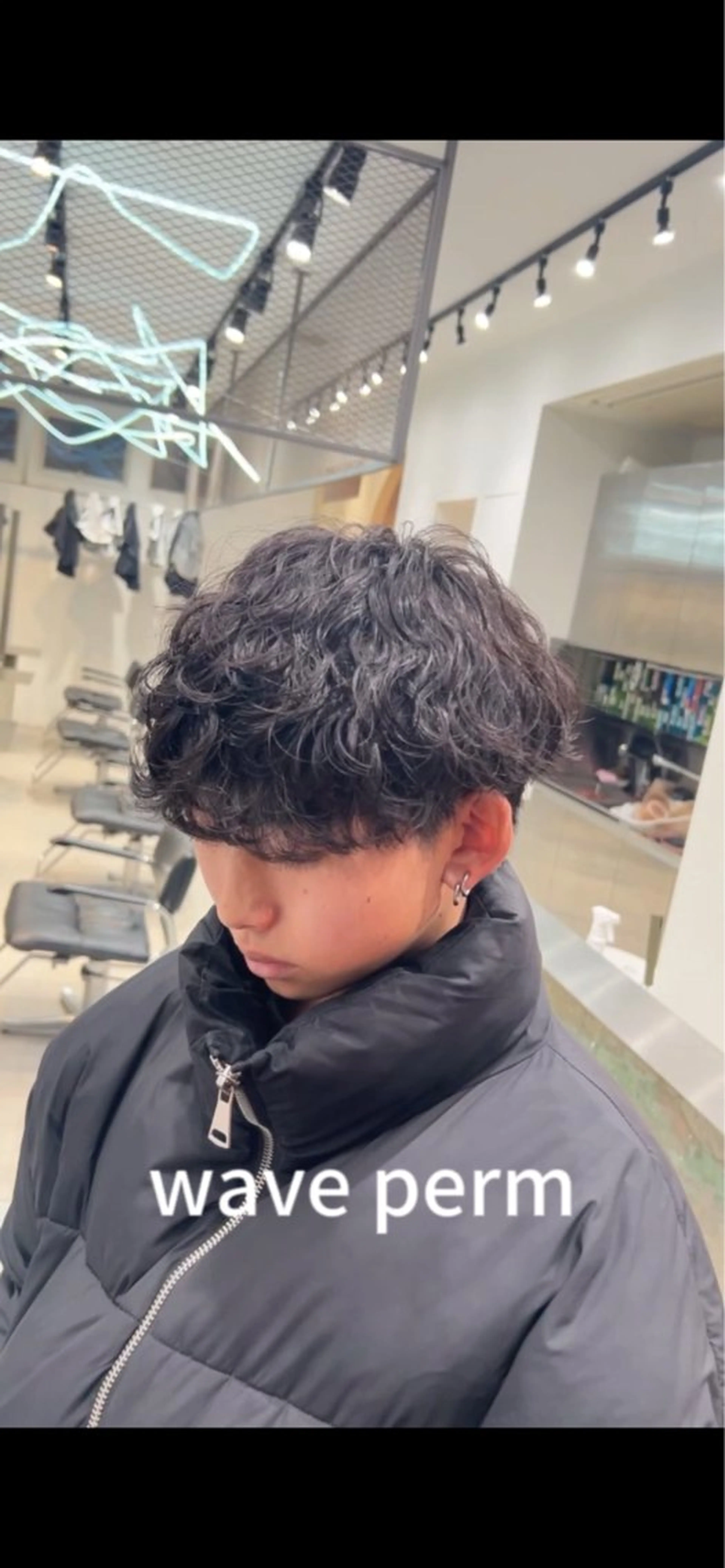 パーマ メンズ fifth 安次富　泰雅のヘアスタイル