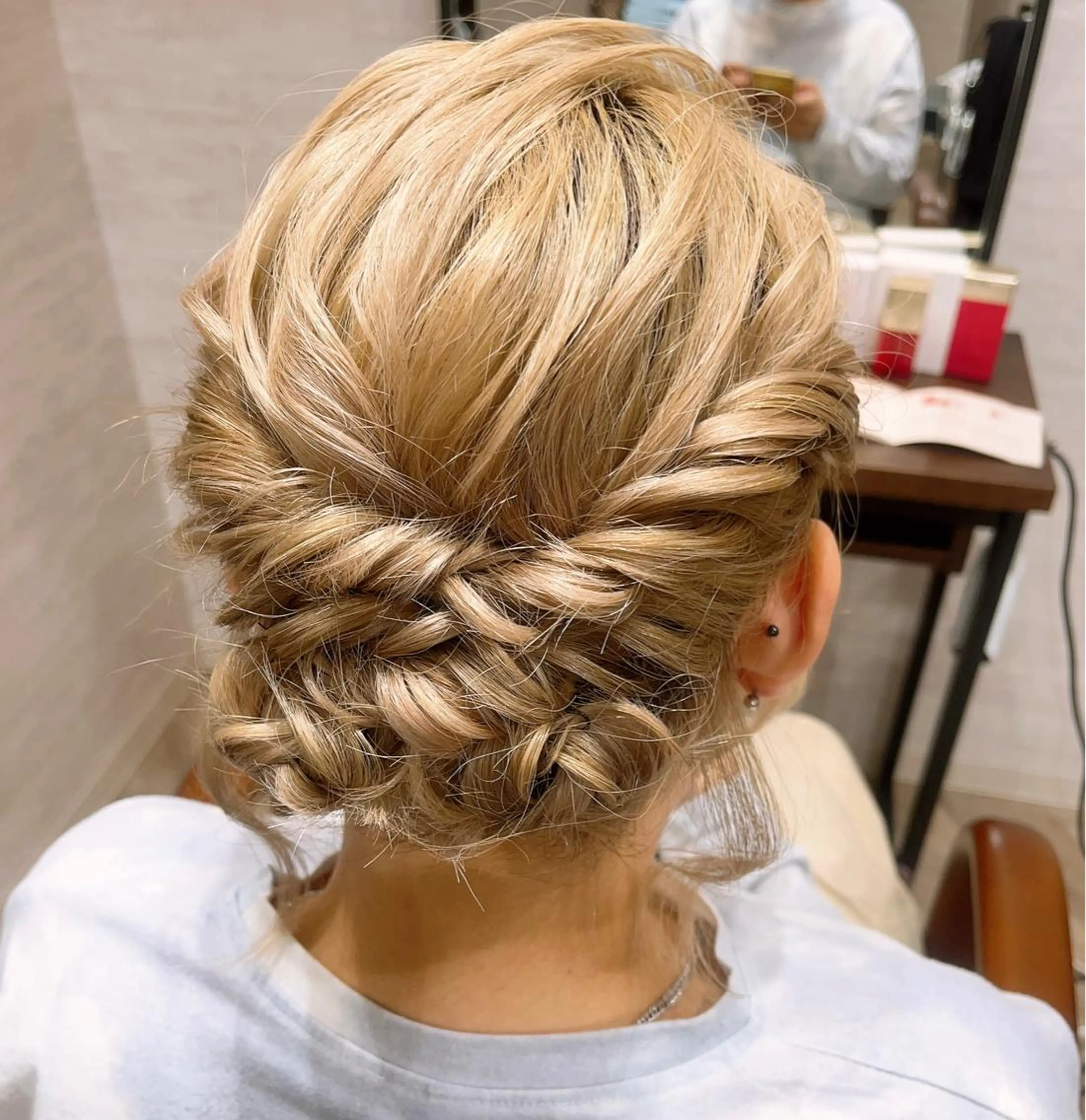 ミディアム ヘアセット 🫧ぷる艶カラー🫧 Yuubi🦩のヘアスタイル