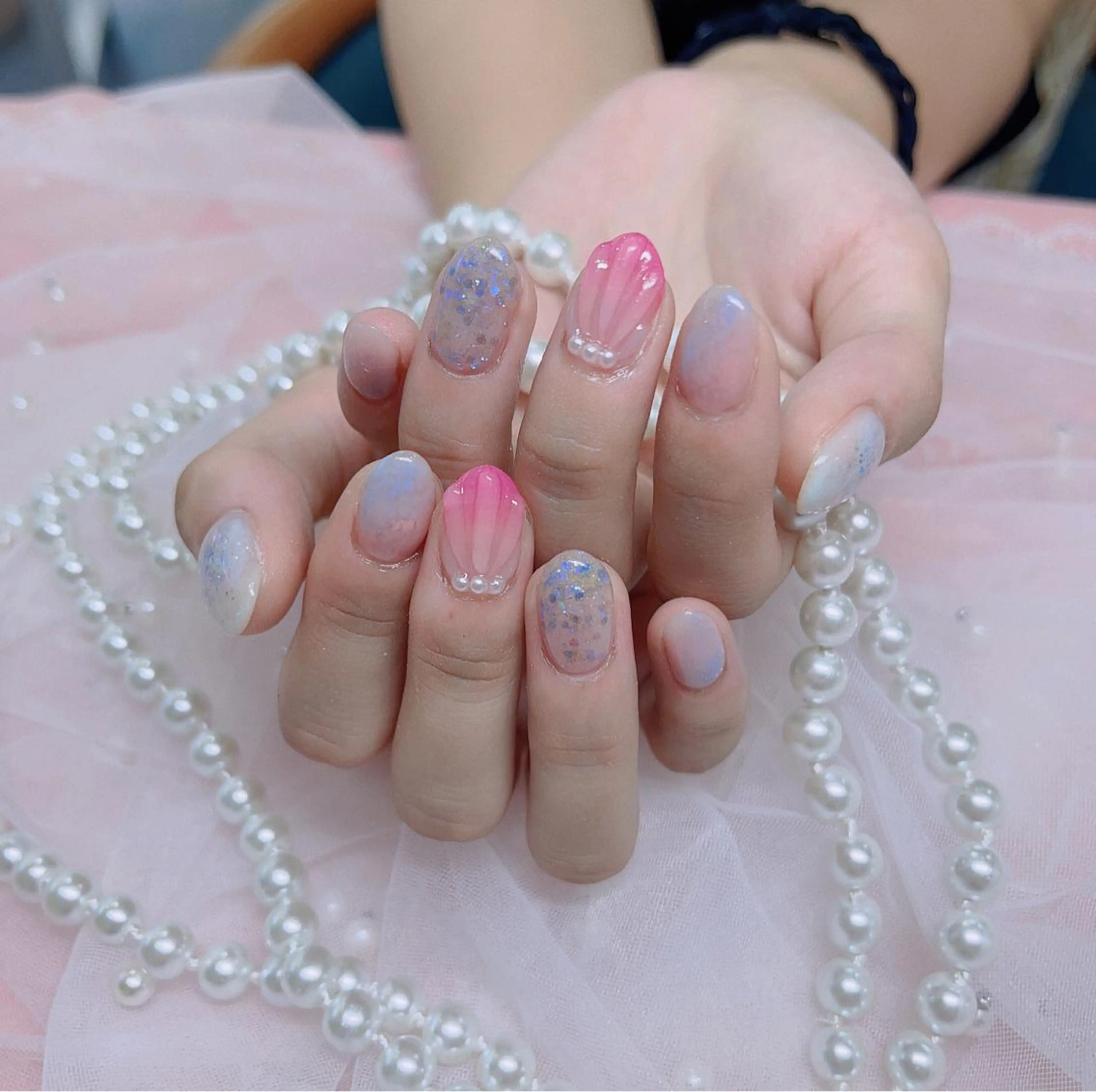 ネイル Fairyフェアリーネイルサロン所属・Nail Hibi サロンのネイルデザイン