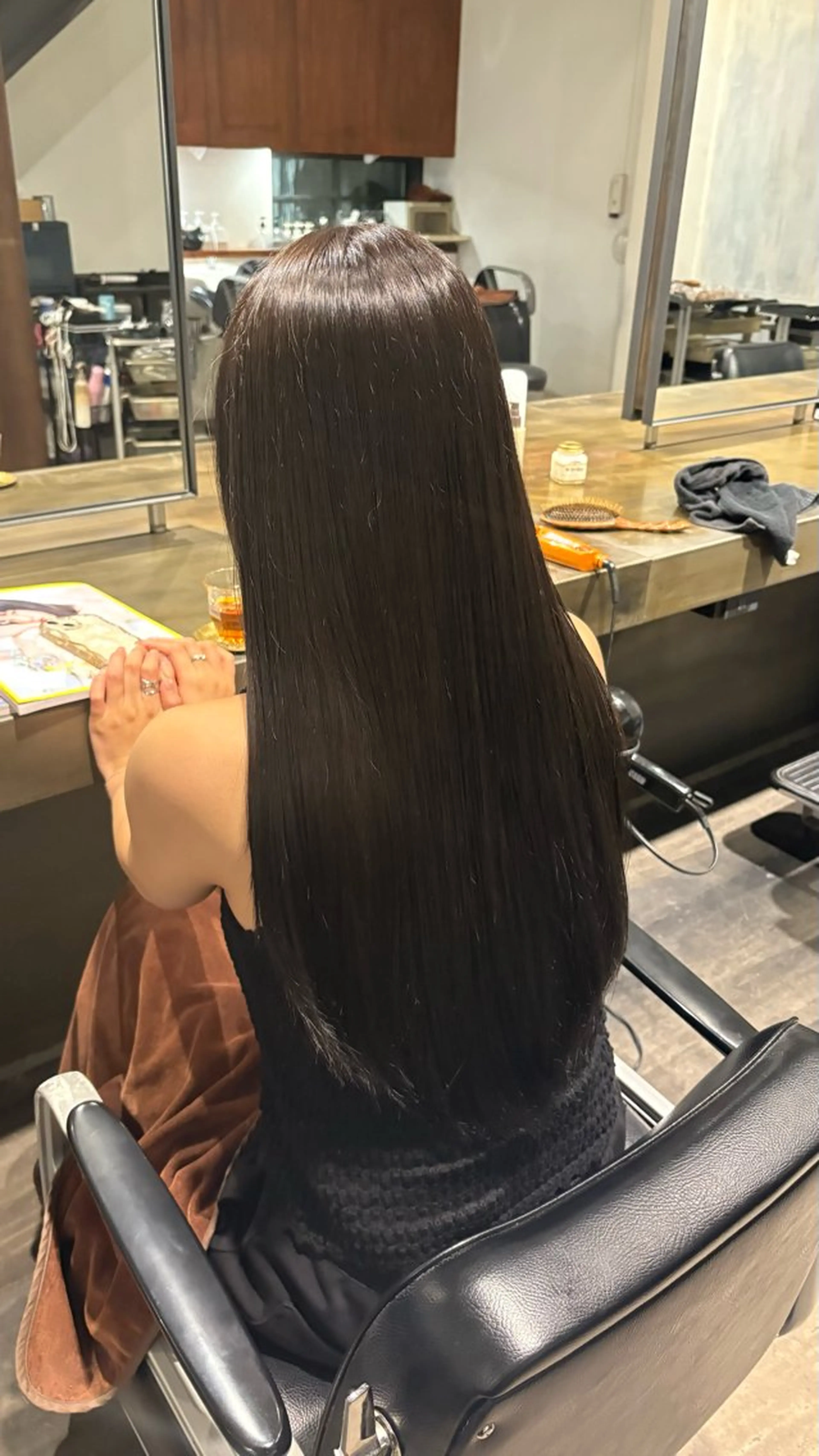 ロング カラー ヘアカラー ecru所属・RINTO/ 北浦和/艶カラーのヘアスタイル