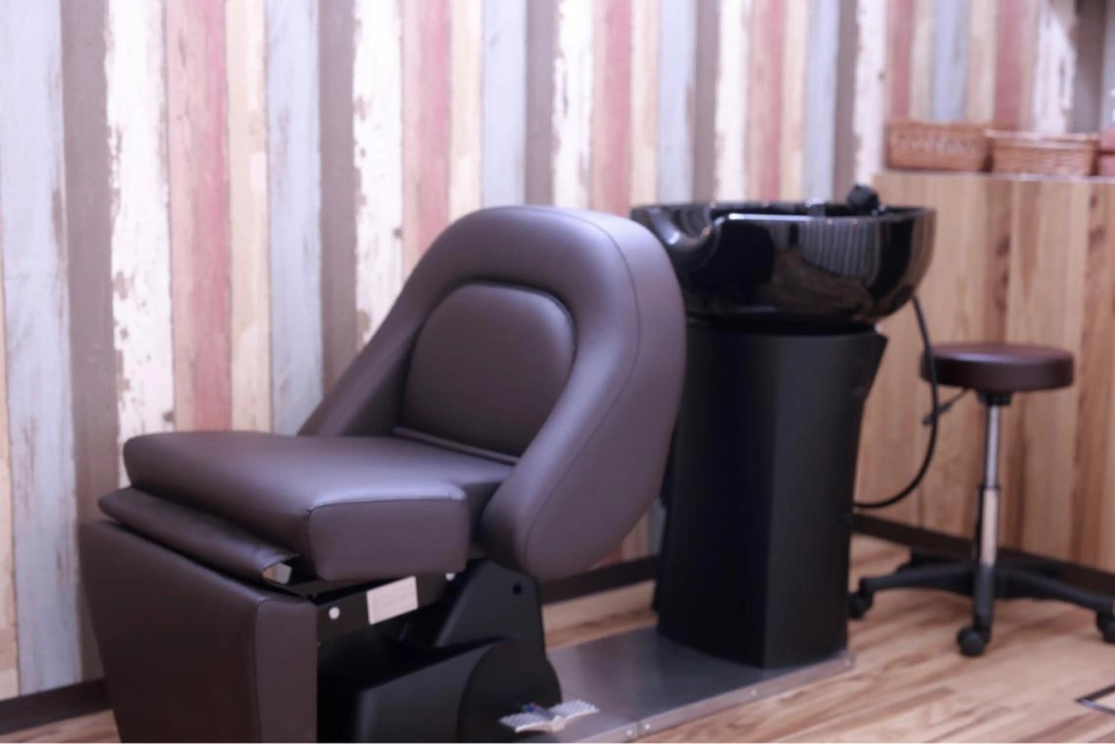 Arly所属・MARU🎀髪質改善 ×コテ巻き風パーマのヘアスタイル