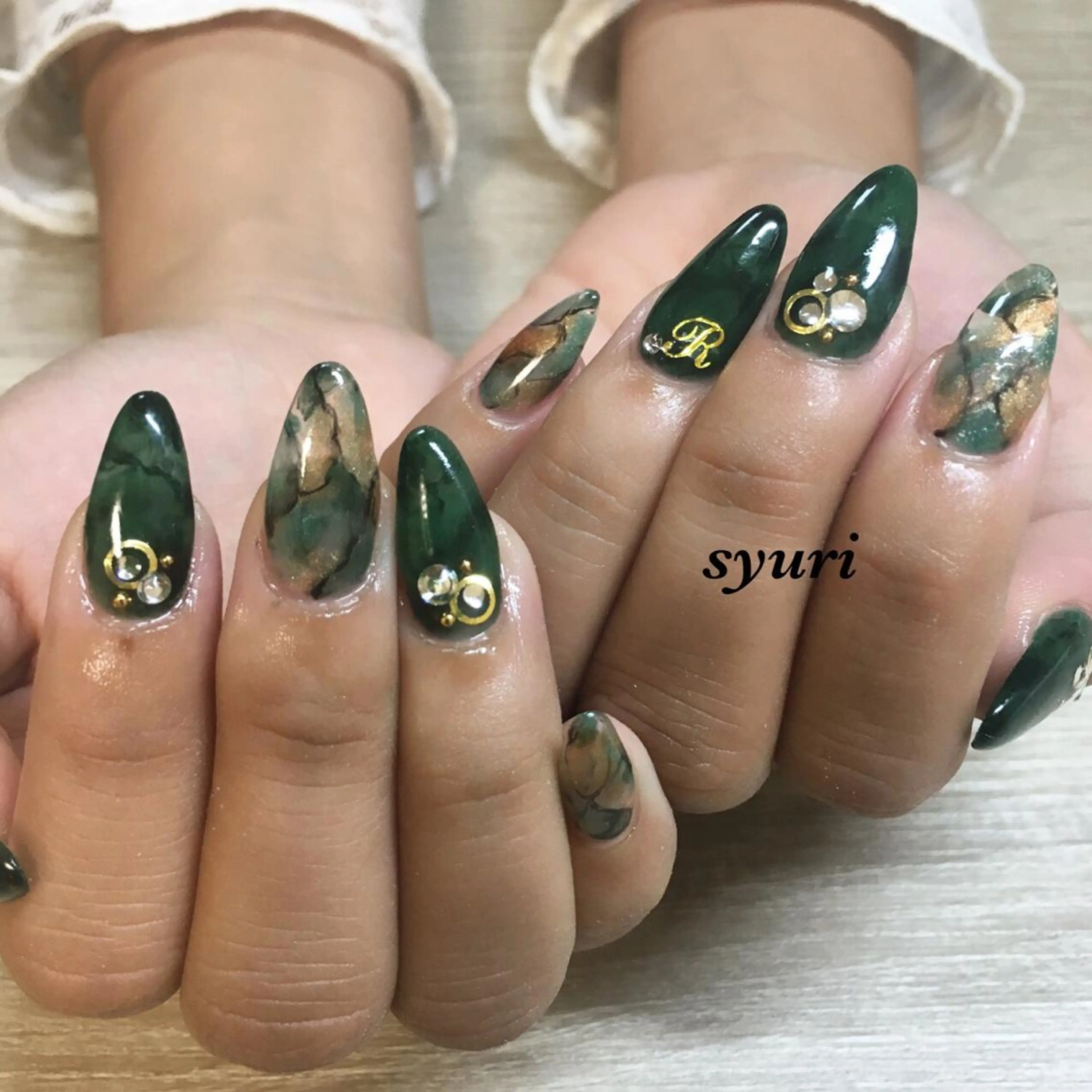 ネイル syuri nailのネイルデザイン