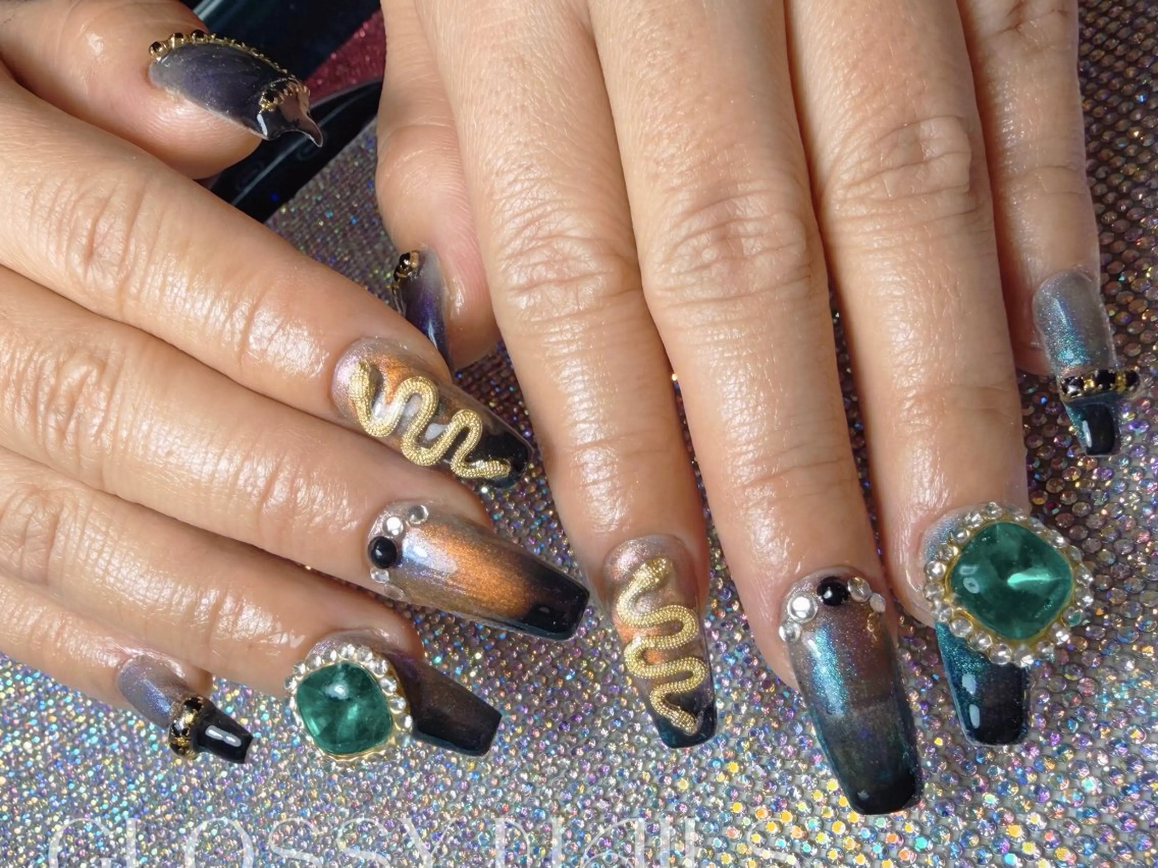 ネイル ハンドネイル glossy nails所属・Glossy -miyoのネイルデザイン