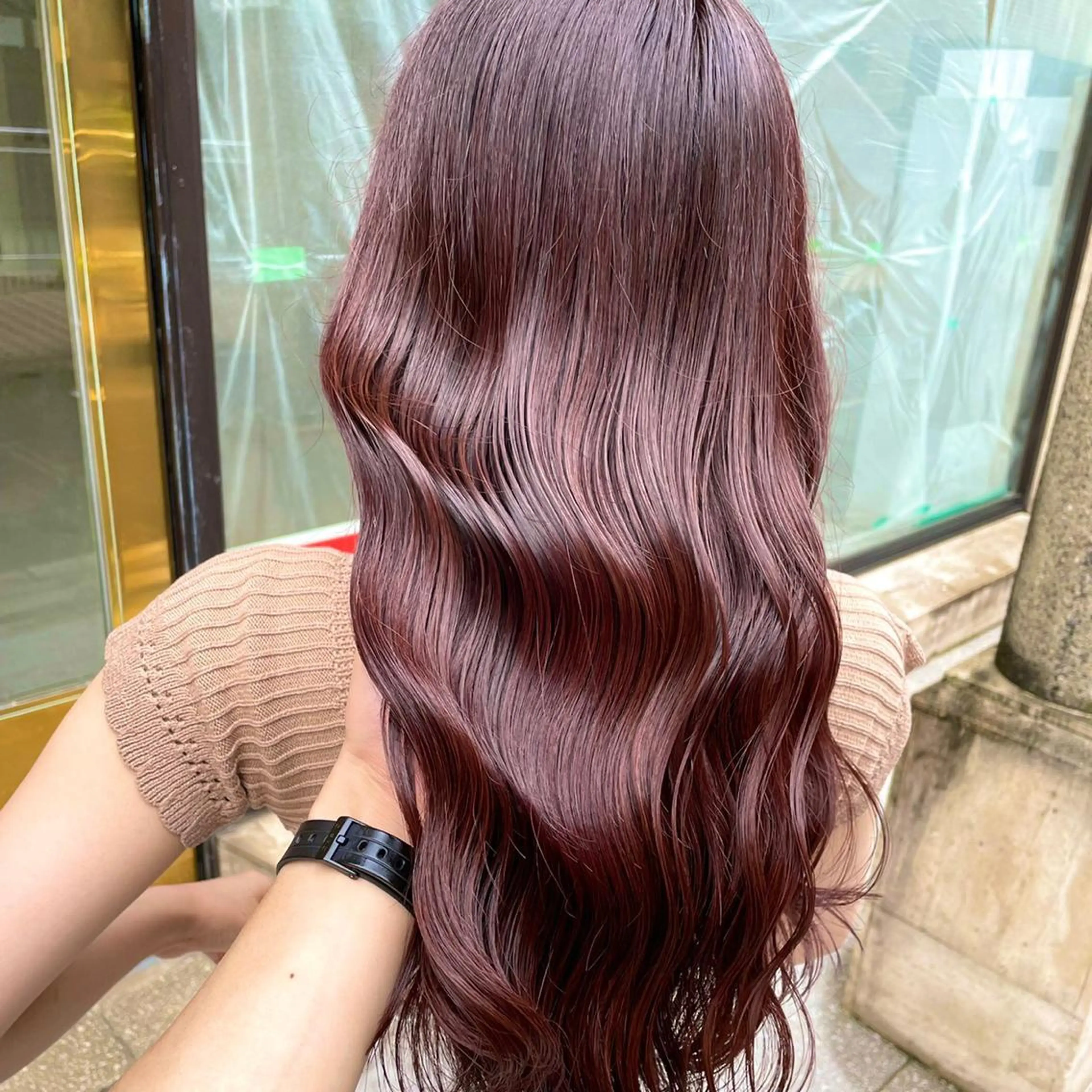 ロング カラー ブリーチ ハイライトカラー インナーカラー ブリーチなしカラー ハイライト ヘアカラー トリートメント ブリーチなし✨艶髪 カラー𓃲YAGIのヘアスタイル