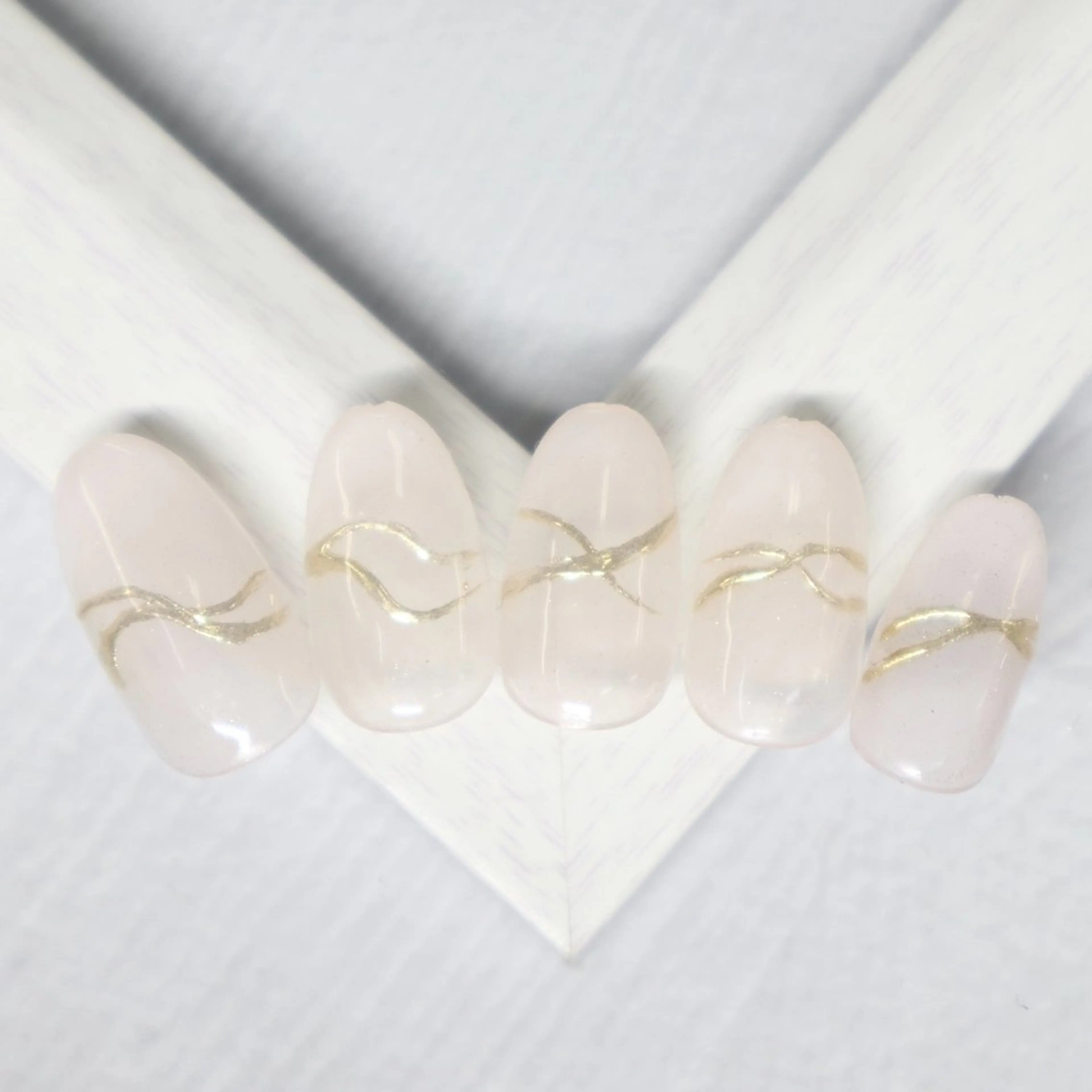 ネイル L‘ねいる 江坂店 エルネイルエサカテンのネイルデザイン