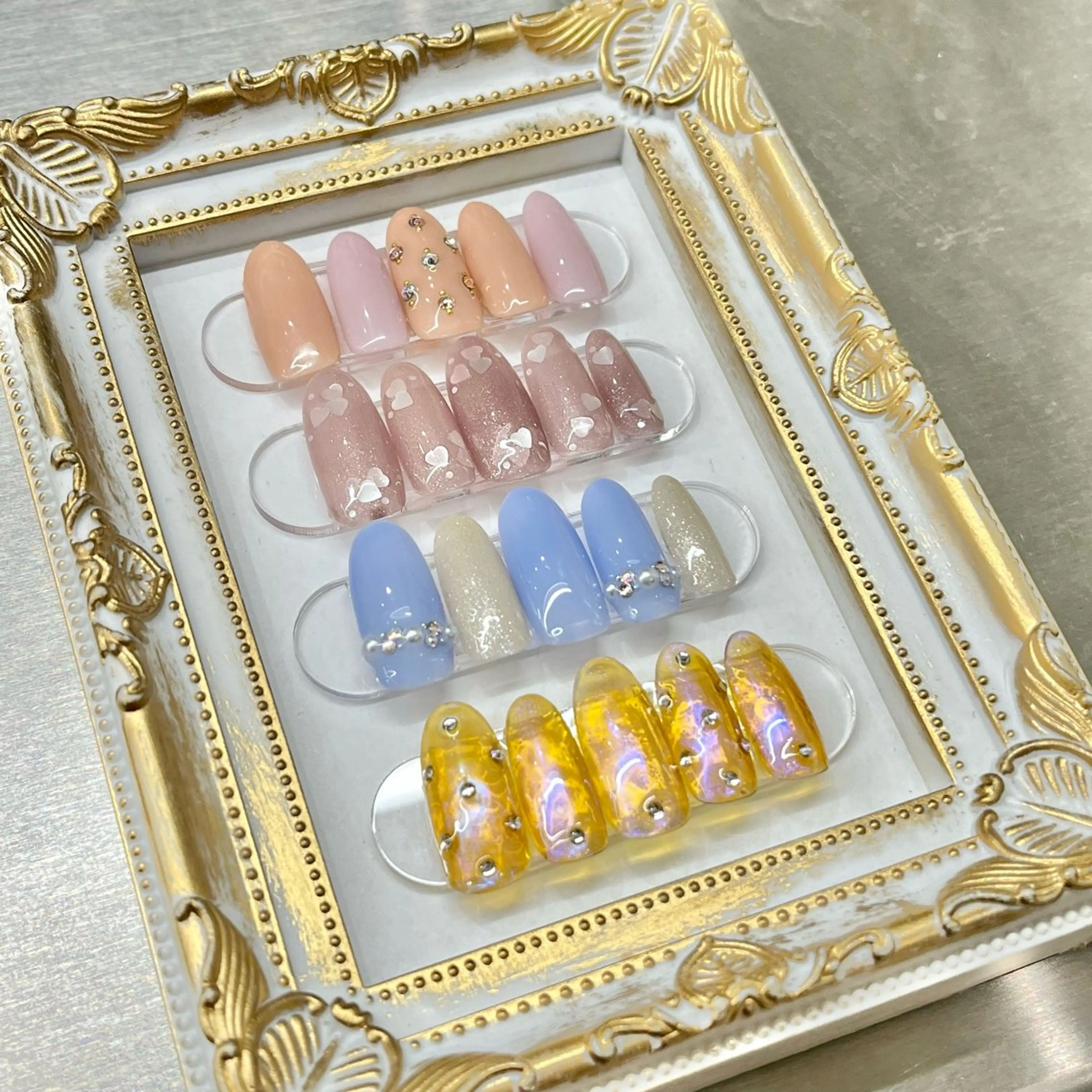 ネイル Rizm secret所属・hitomi ︎✿のネイルデザイン