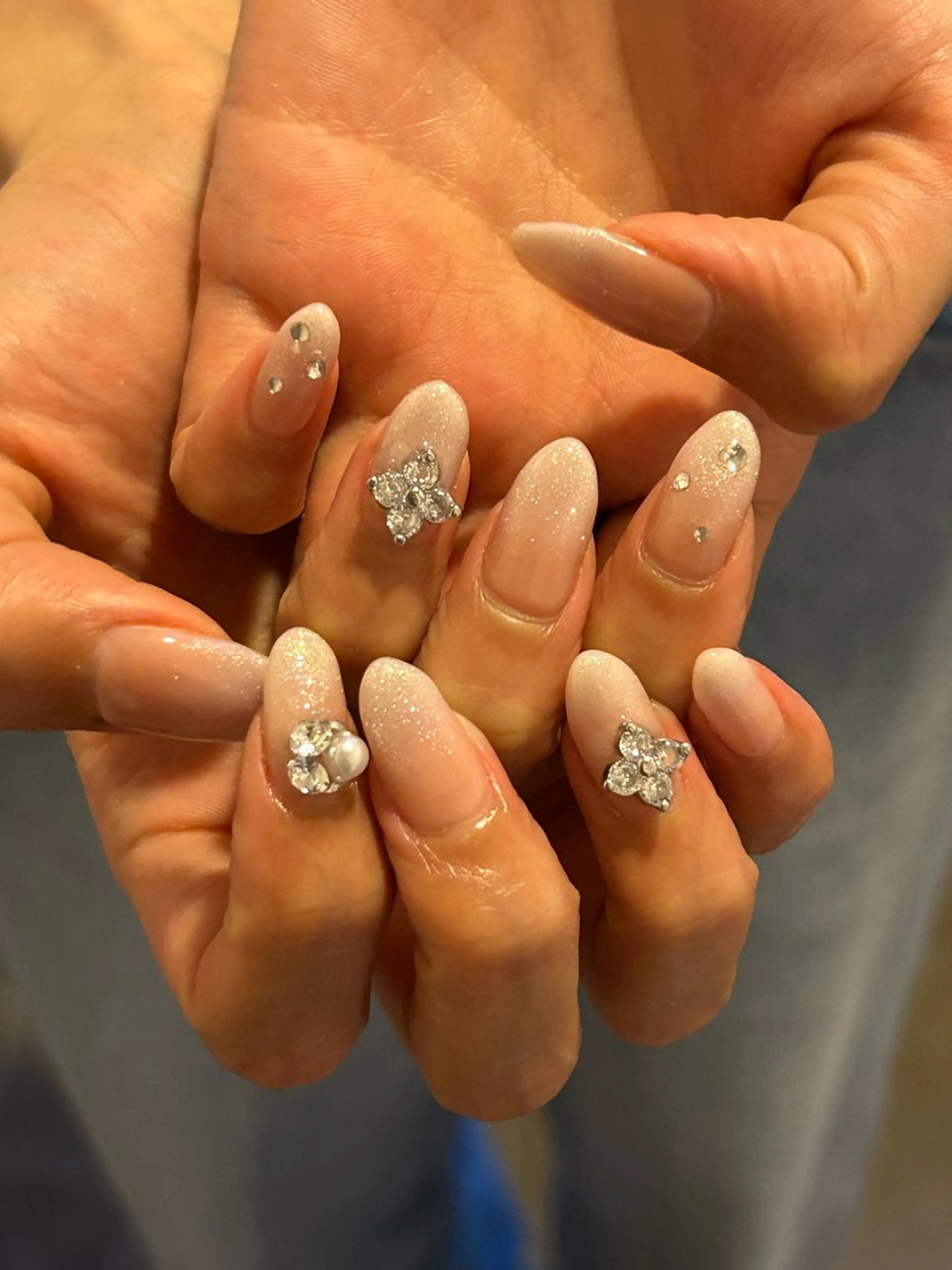 ネイル 持ち込み ハンドネイル Aimer Ciel エメシエル大宮ネイルのネイルデザイン