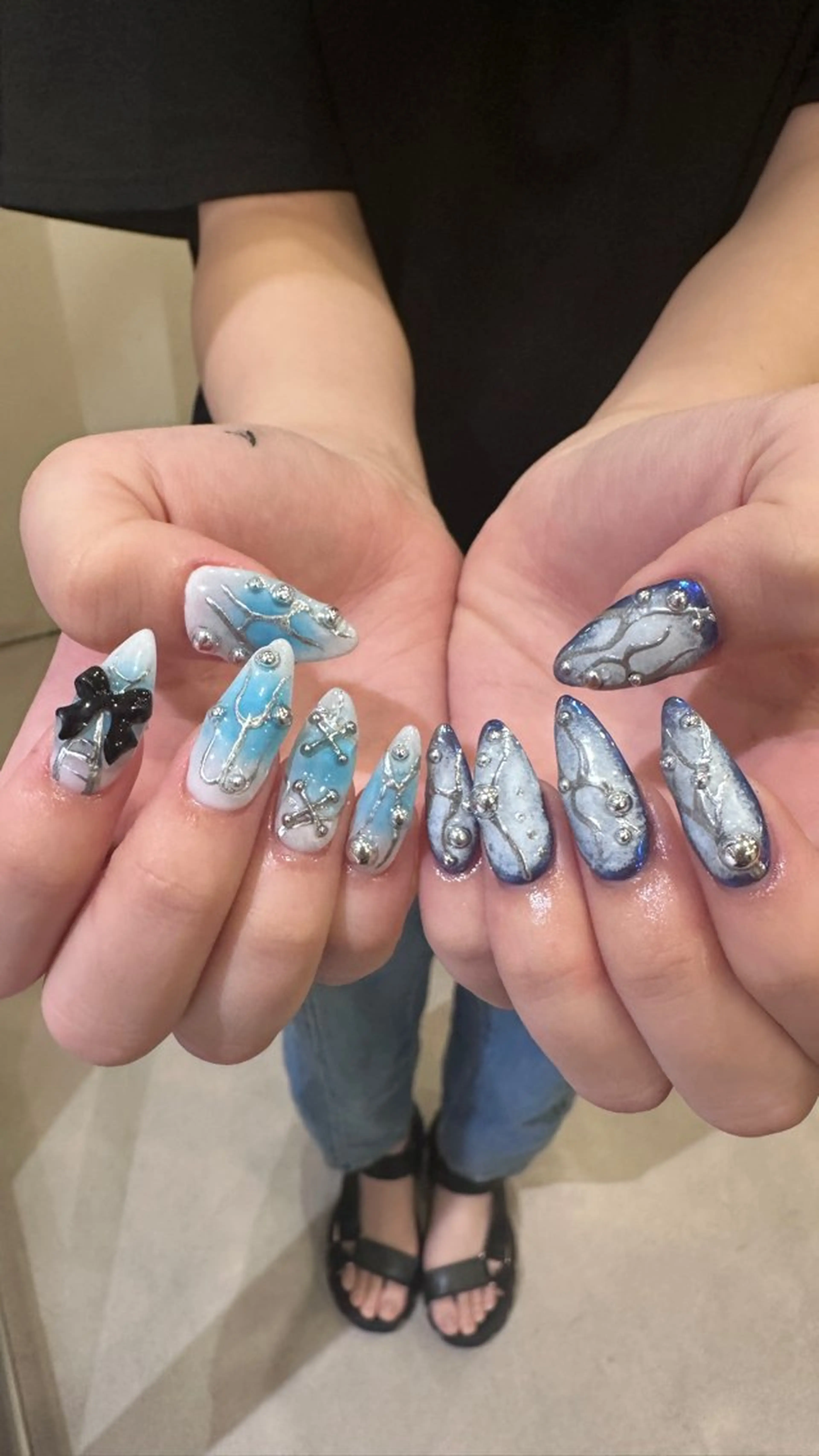 ネイル ハンドネイル 👽個性派ネイル🎀 komachiのマツエク・マツパデザイン