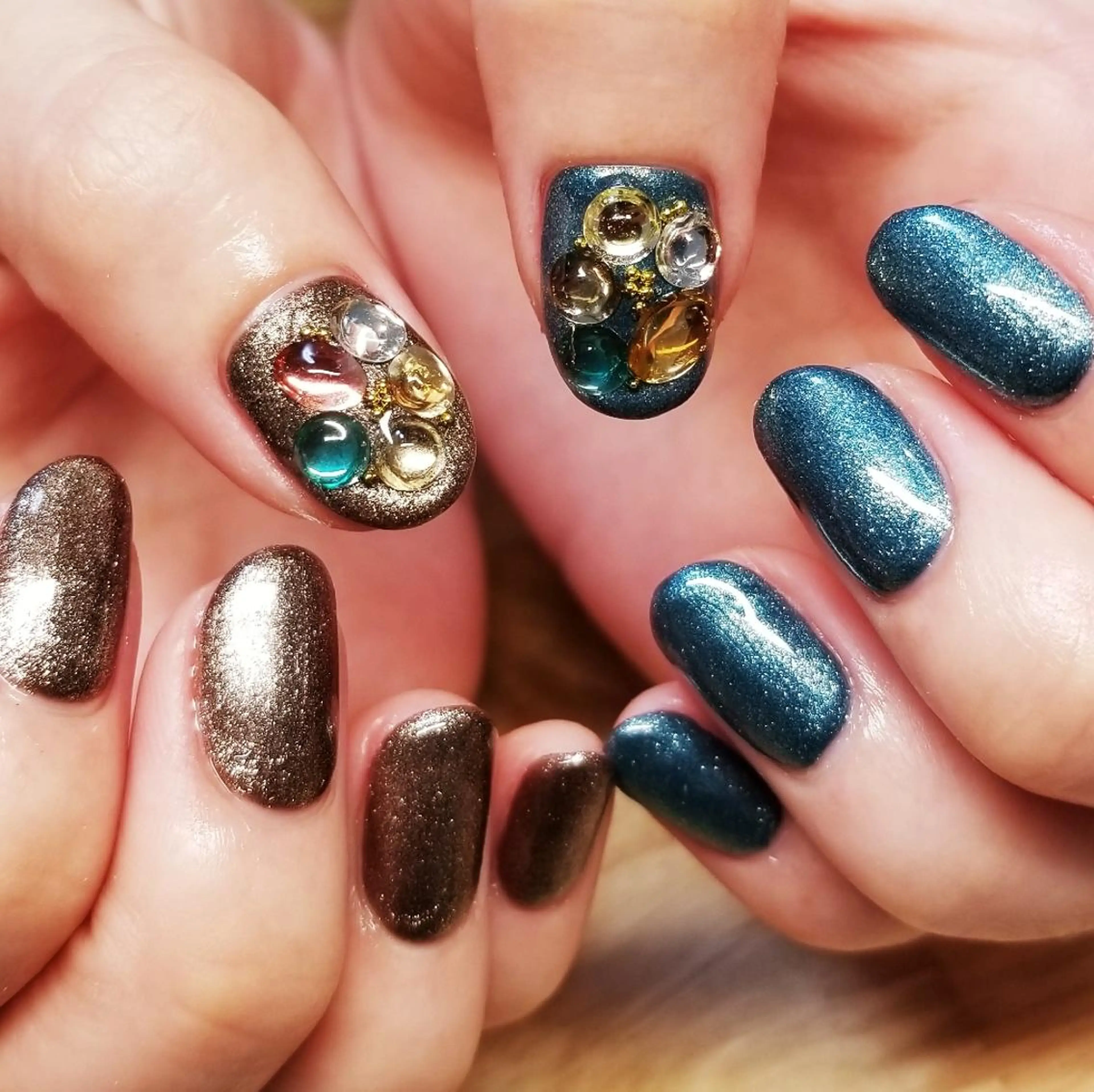 ネイル L'instant  Nail Artzのネイルデザイン