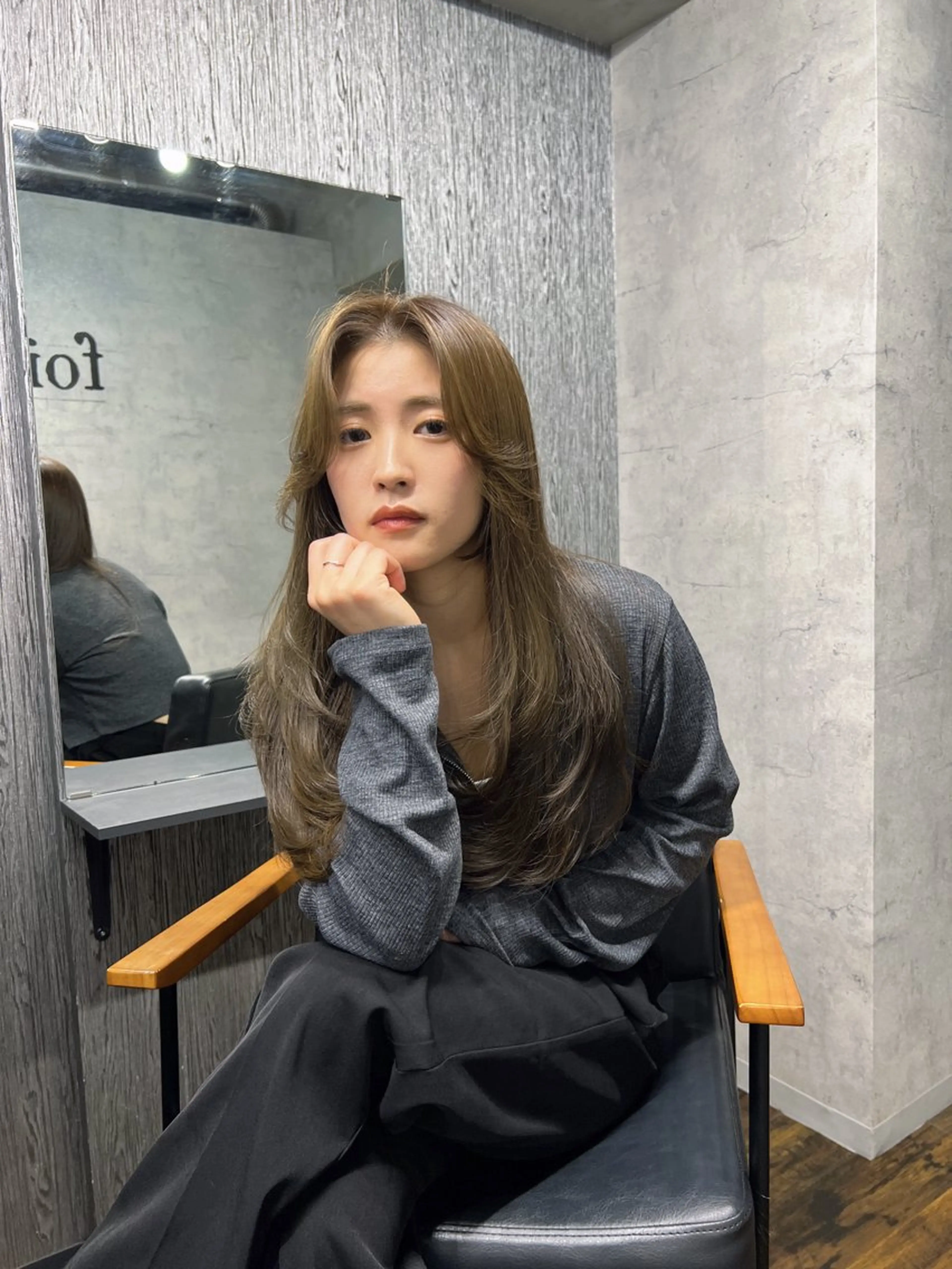 ロング カラー ヘアアレンジ レイヤー／顔周り 韓国ヘア森田和貴のヘアスタイル