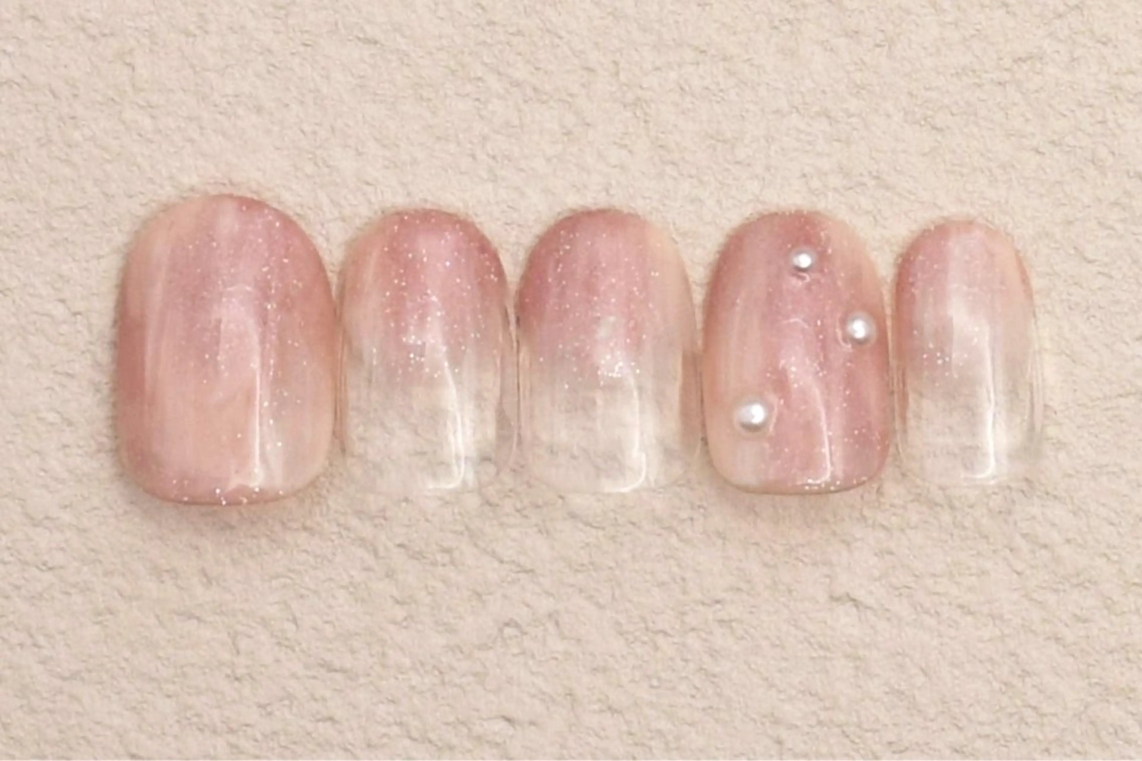 【オフがない方限定】無料ネイルモデル様【定額デザイン】の写真