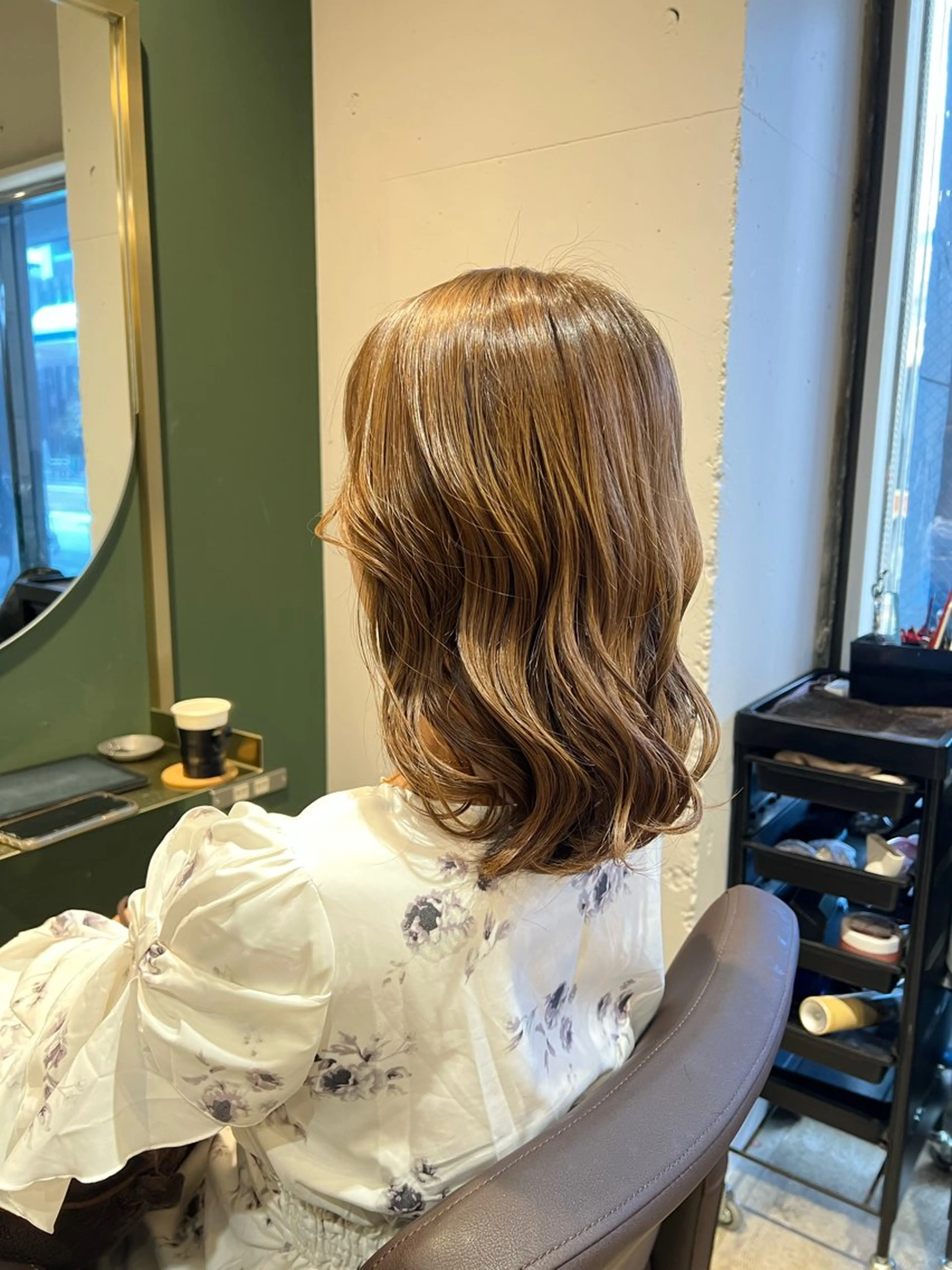 ミディアム カラー ブリーチ ブリーチなしカラー カラースペシャリスト しょう🧑🏼‍🎨のヘアスタイル