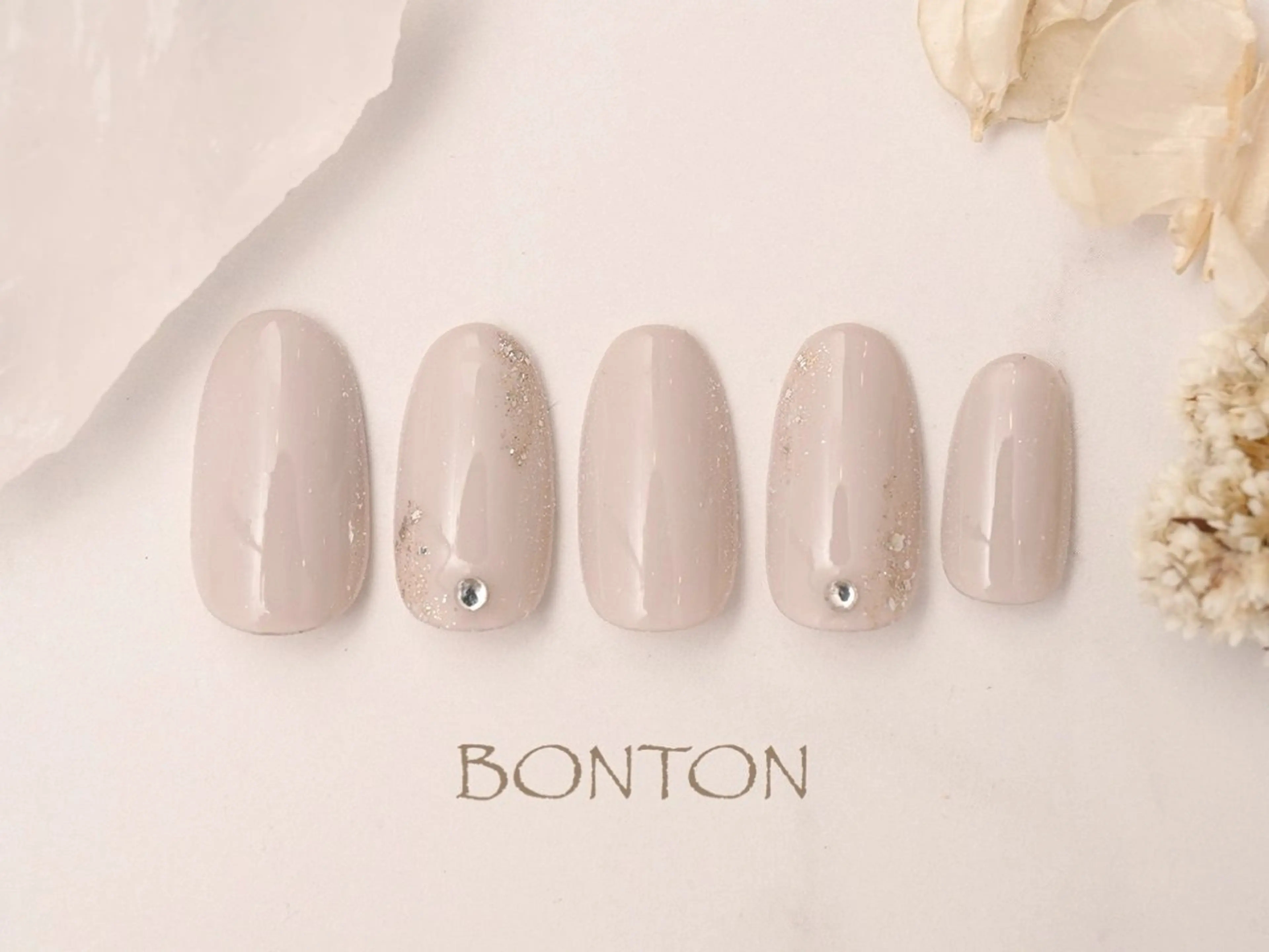 ネイル ハンドネイル ハンドケア koyama CHARM 町田のネイルデザイン