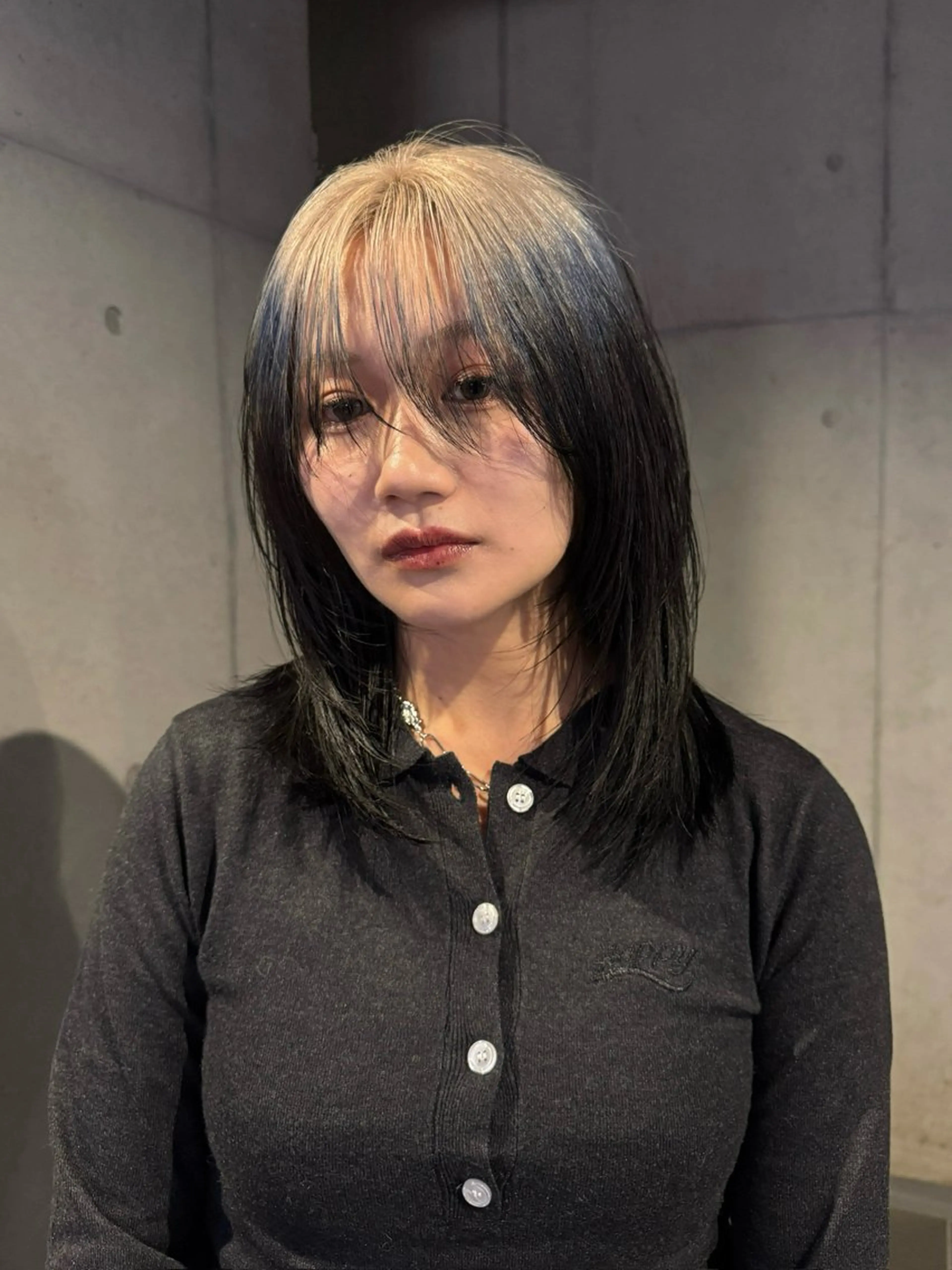 セミロング カラー カット ヘアカラー トリートメント だいち/ハイトーン/ デザインカラーのヘアスタイル