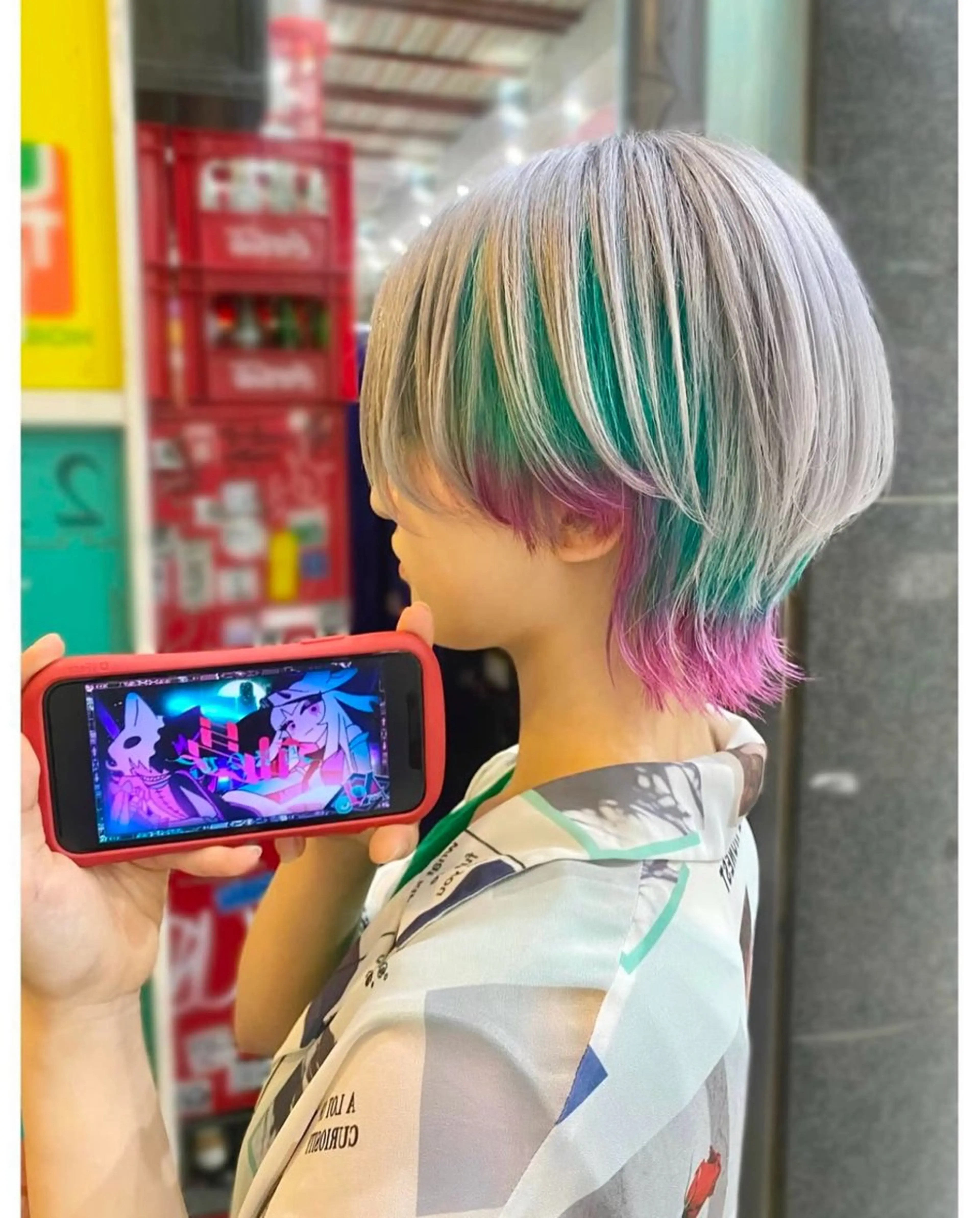 カラー デザインカラー ヘアカラー GARU-ガル-所属・TSUNO🦖 派手髪/オタク美容師のヘアスタイル