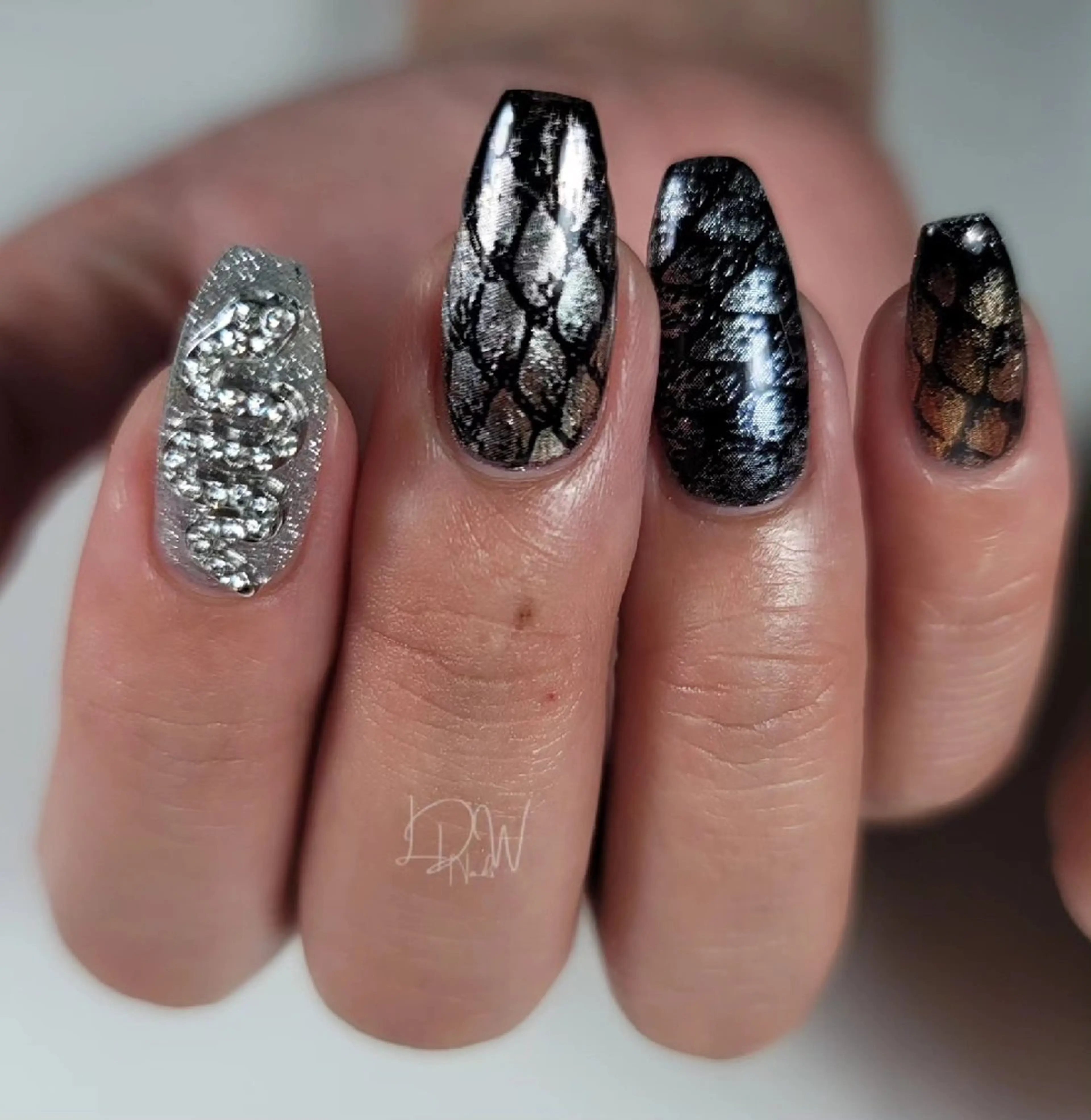 ネイル ハンドネイル ハンドケア Nails_l.d.w所属・nails_ l.d.wのネイルデザイン