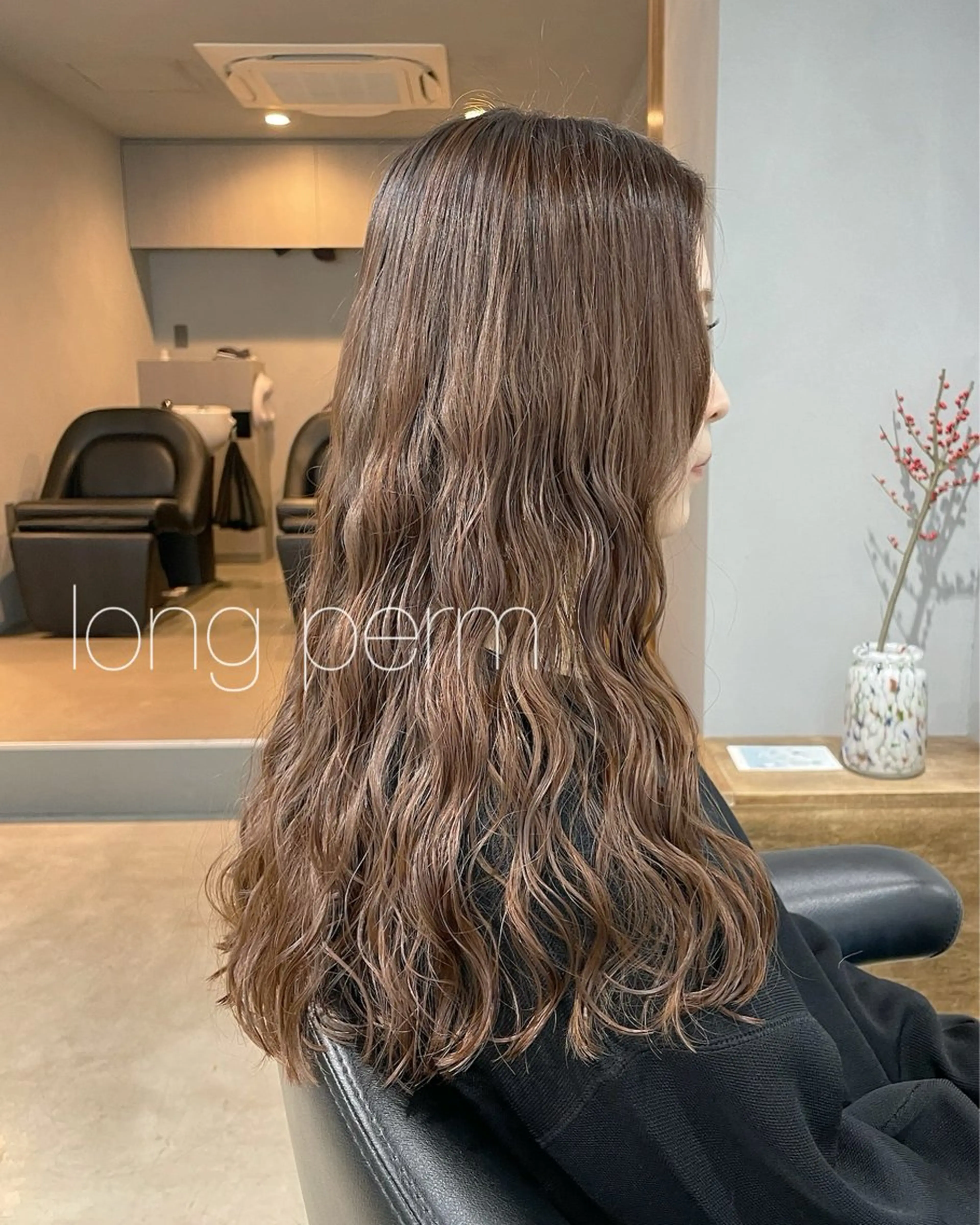 ロング パーマ 髪質改善 ロング 縮毛矯正 カット パーマ トリートメント 【arc】Ruri コテ巻き風パーマのヘアスタイル