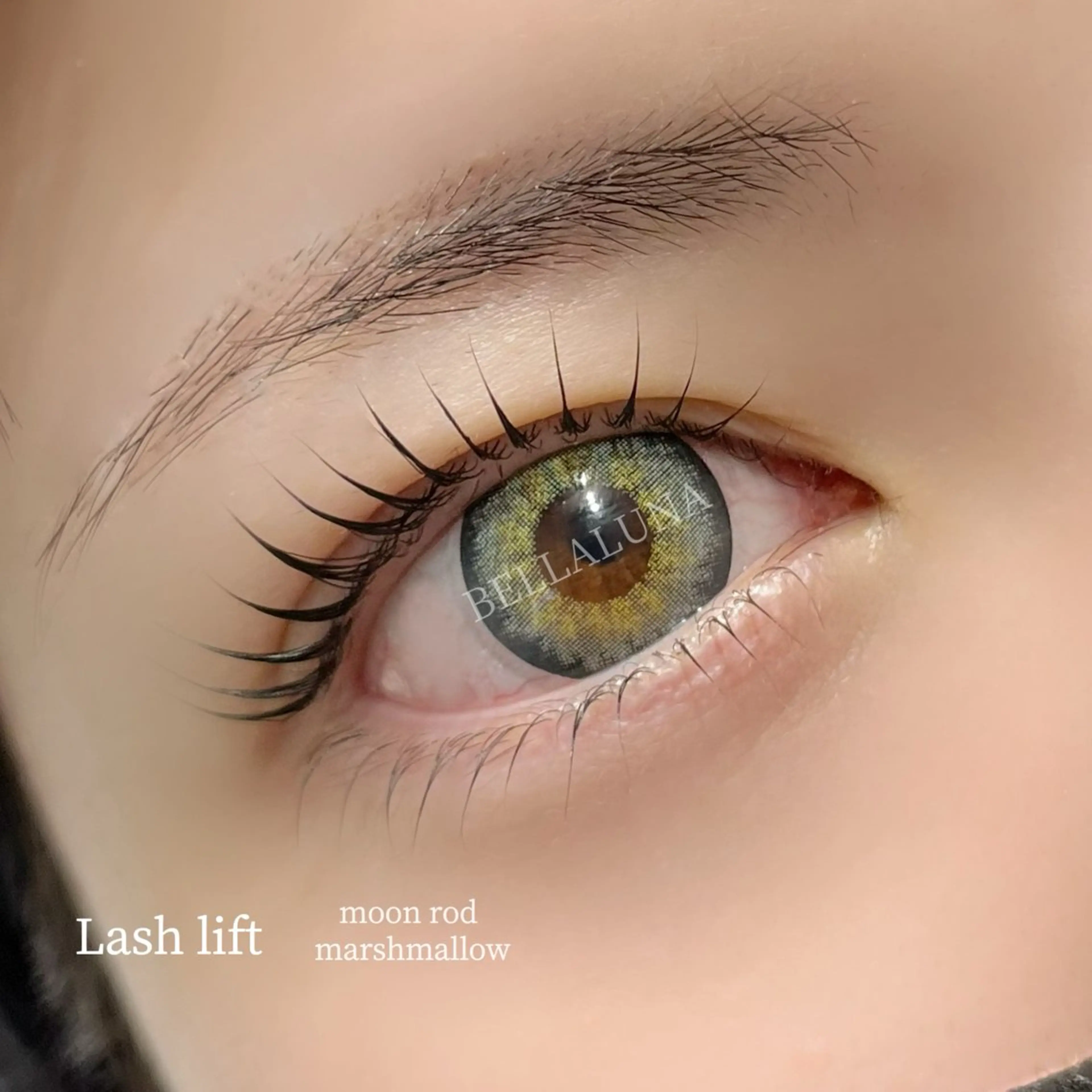 マツエク・マツパ マツパ Bella Luna所属・〖那覇/ベラルーナ〗 sanaの眉毛・アイブロウイメージ