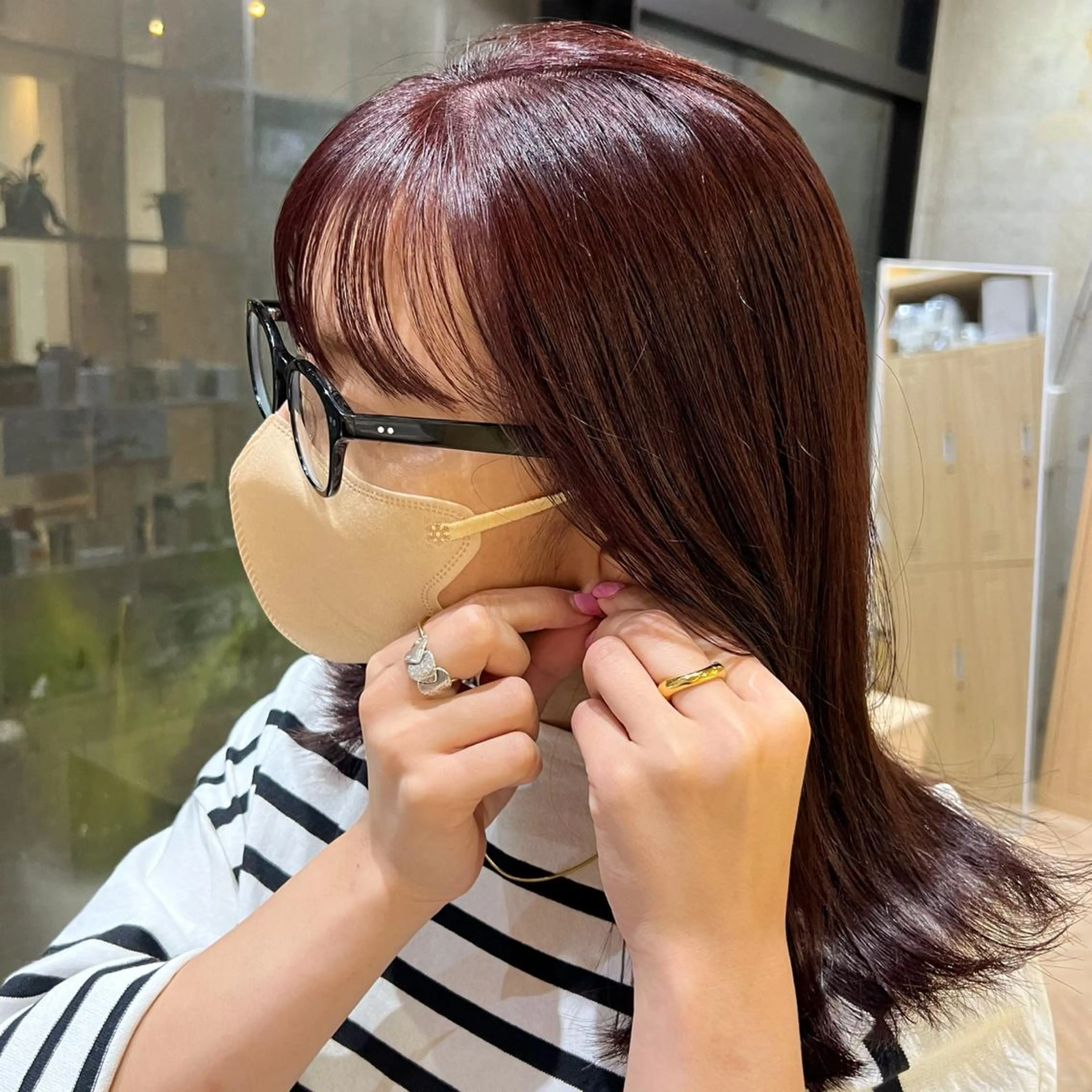 セミロング カット ヘアカラー トリートメント レイヤー/ベージュ /メンズsaraのヘアスタイル