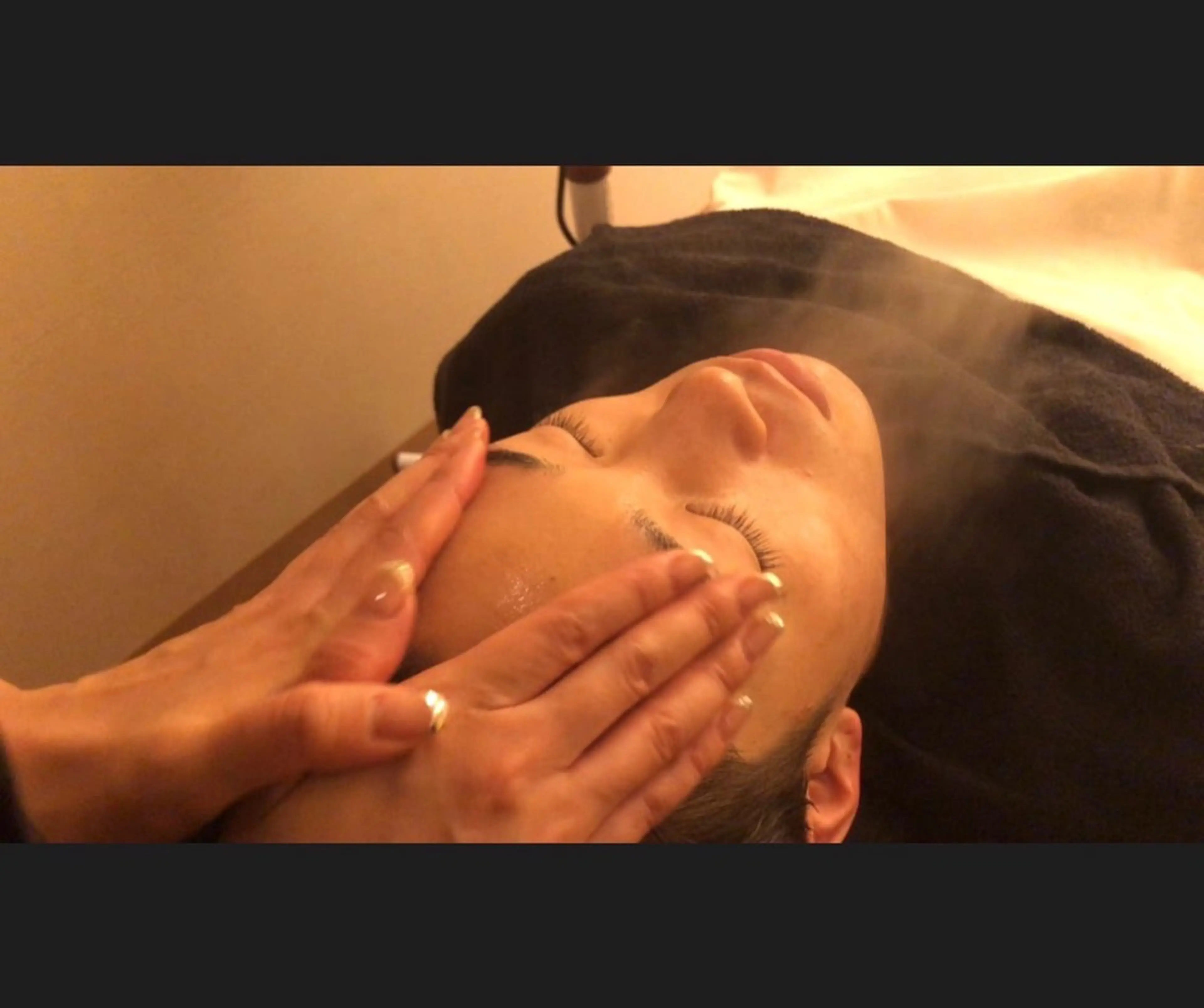 メンズ アイブロウ リーバ銀座LIEBE銀座カット&メンズヘッドスパ所属・つちもち まるみのエステ・リラクイメージ