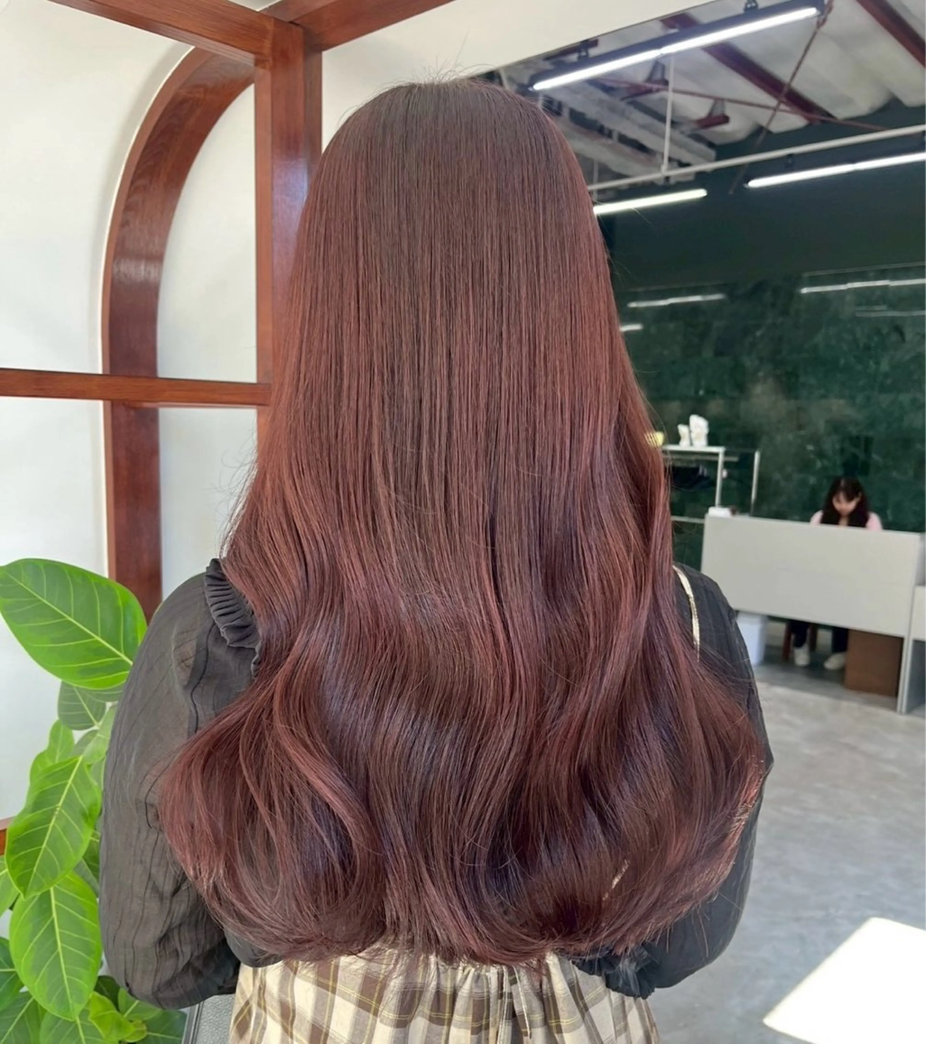 ロング カラー ブラウンカラー ロング ヘアカラー かみしー/艶カラー /ブラウンカラーのヘアスタイル