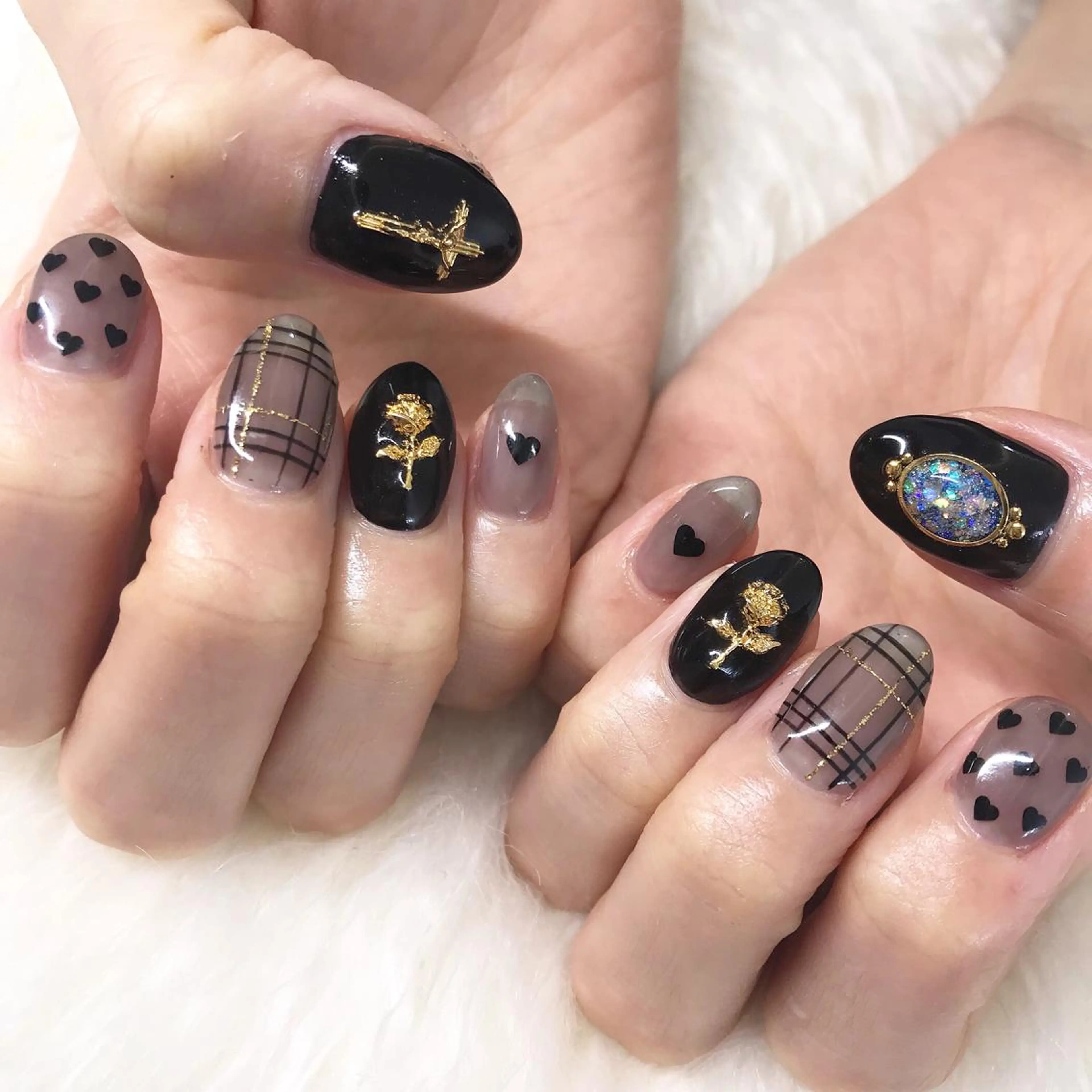 ネイル . ネイルMARIA🌼のネイルデザイン