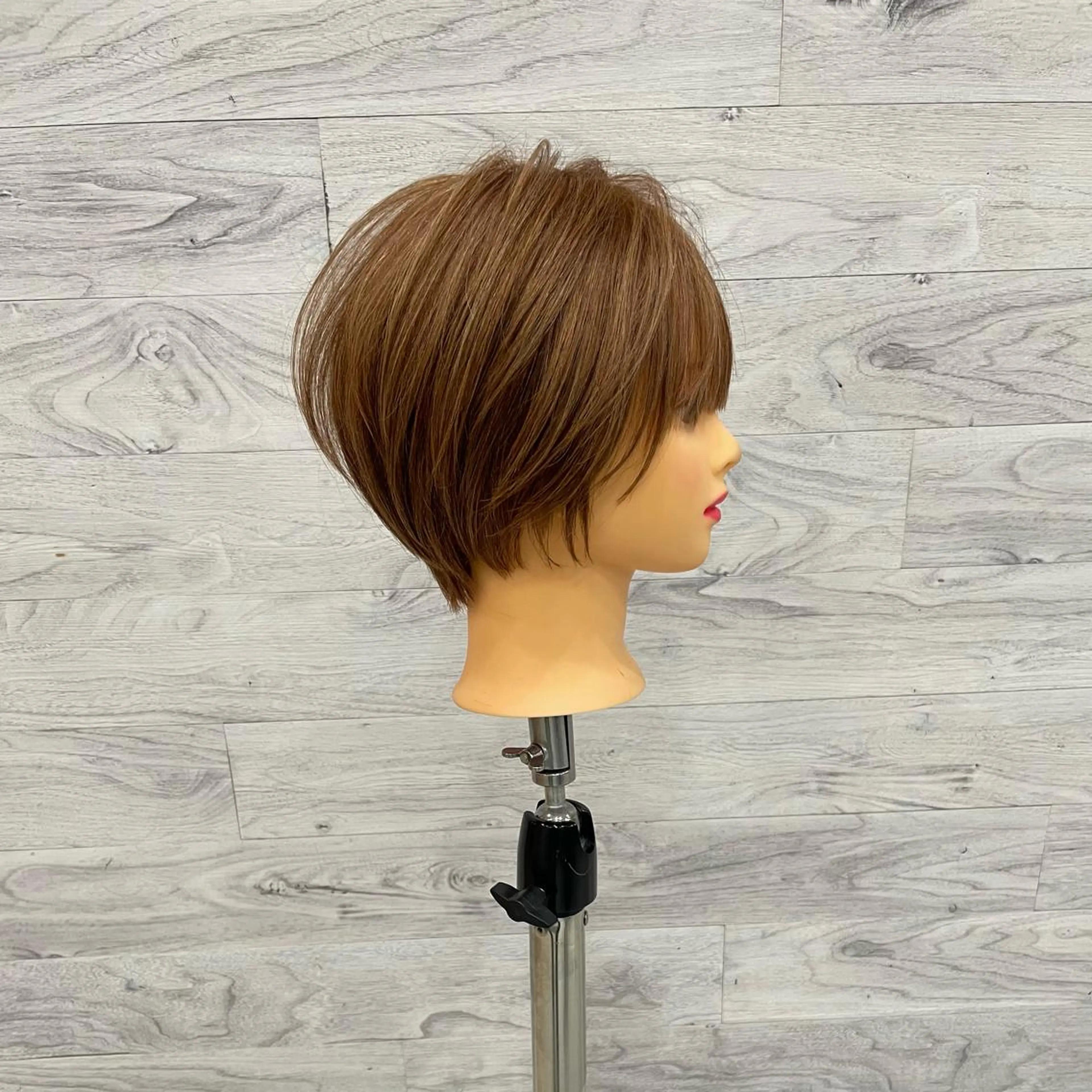 ショート miyuki AFLOATのヘアスタイル