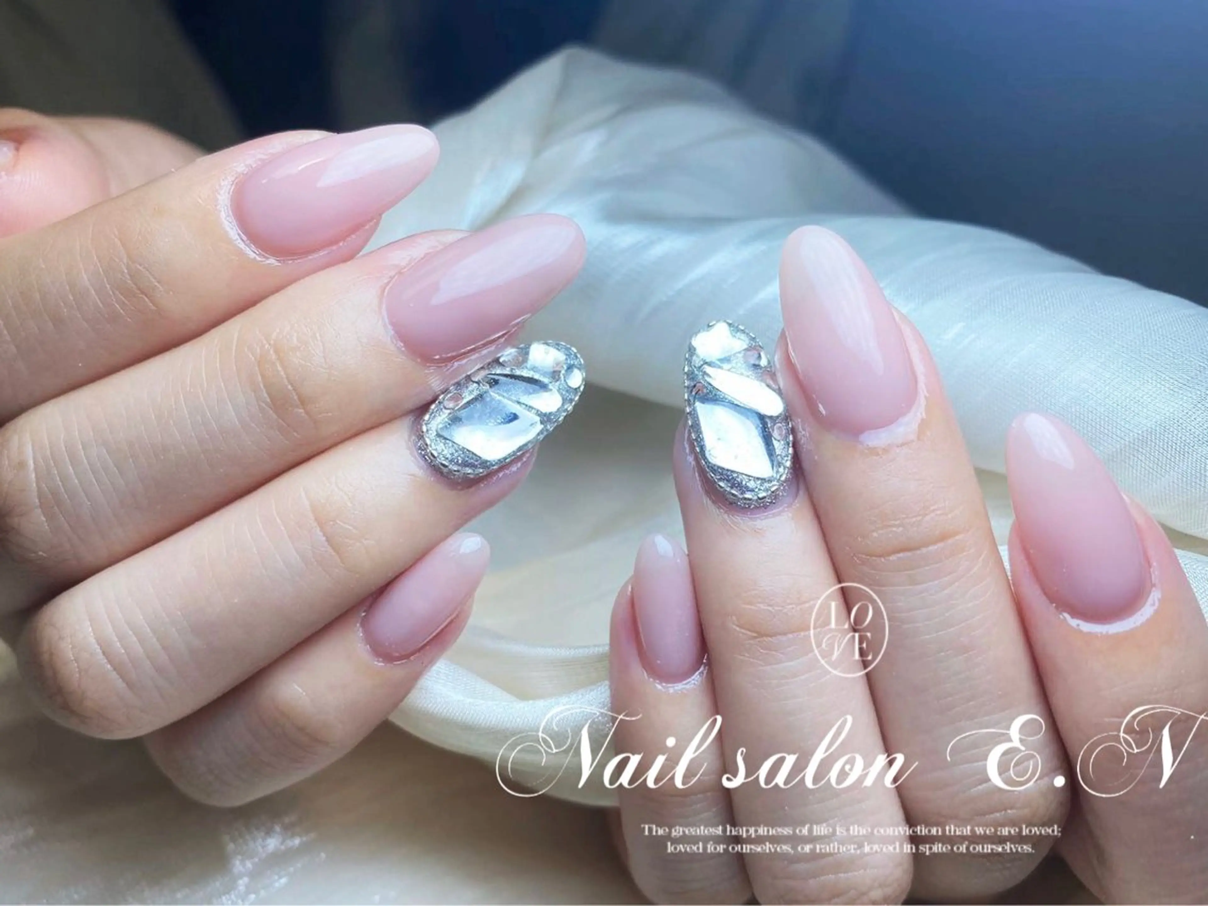 ネイル E.N🦋 長さ出し/持ち込みのネイルデザイン