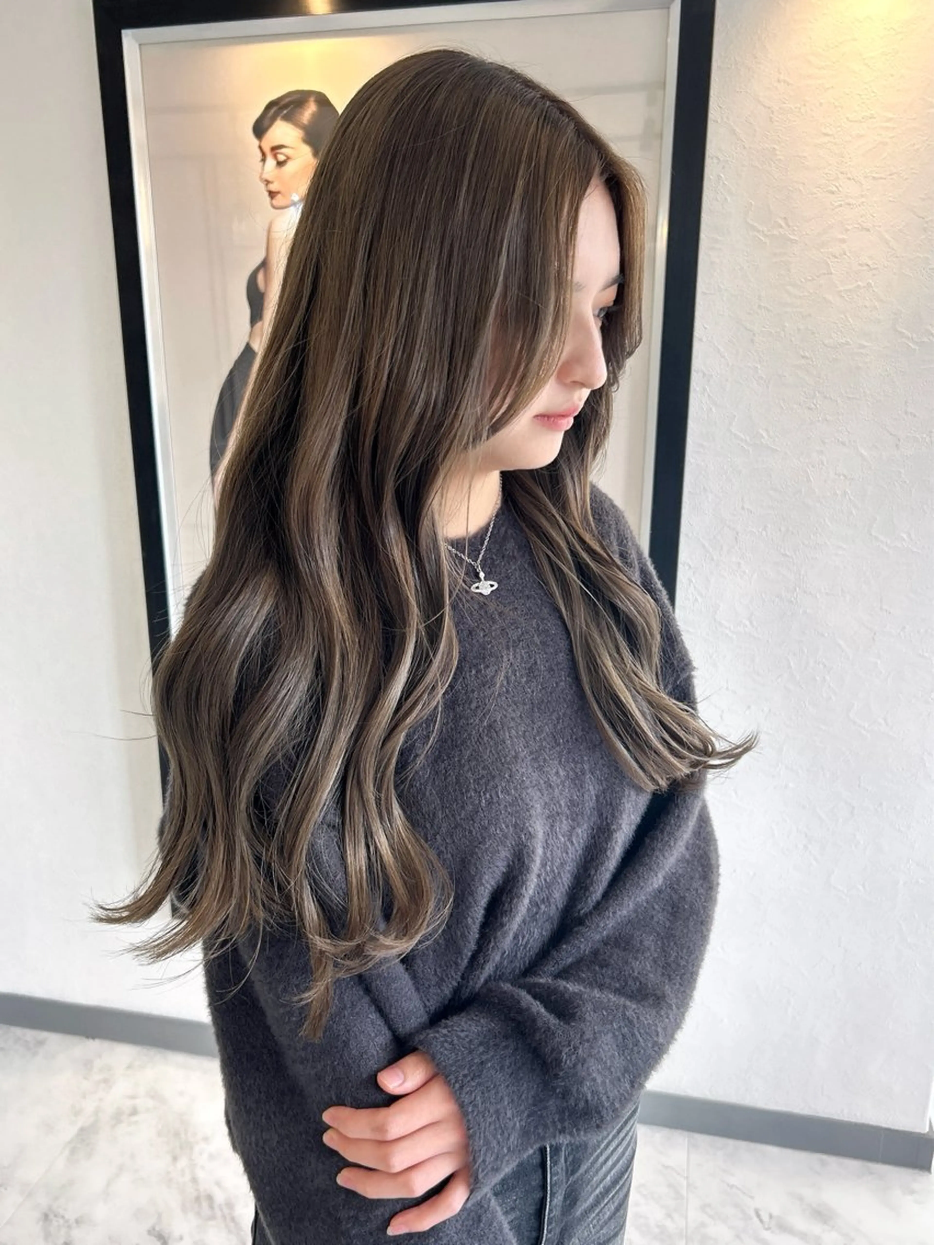 ロング カラー カット ヘアカラー Via  京都烏丸所属・ブロンド/ハイトーン /レイヤー/りなのヘアスタイル