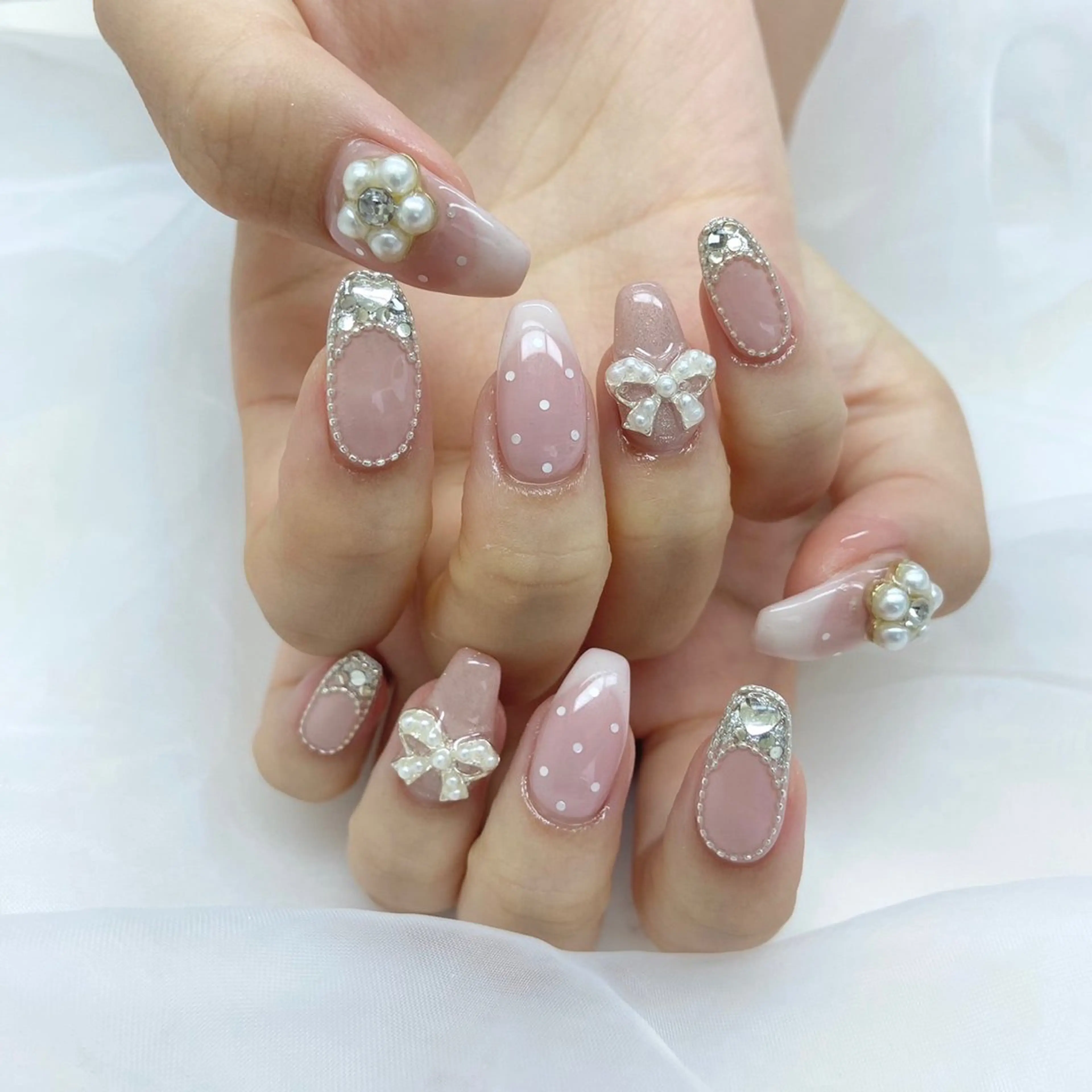 セミロング 韓国風ヘア nail jaol池袋店所属・ネイルJaol 池袋のネイルデザイン
