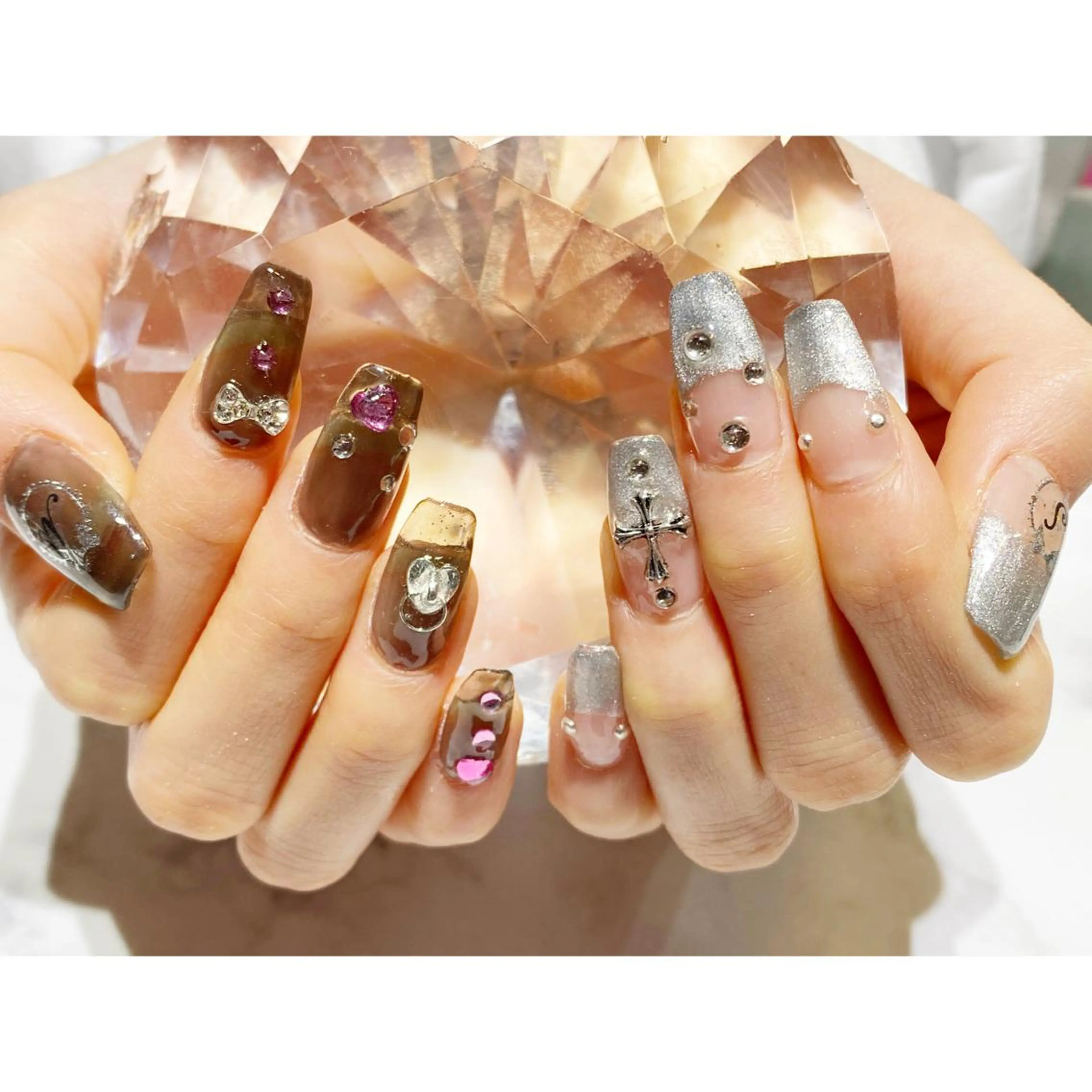 ネイル ハンドネイル YUN 💅のネイルデザイン